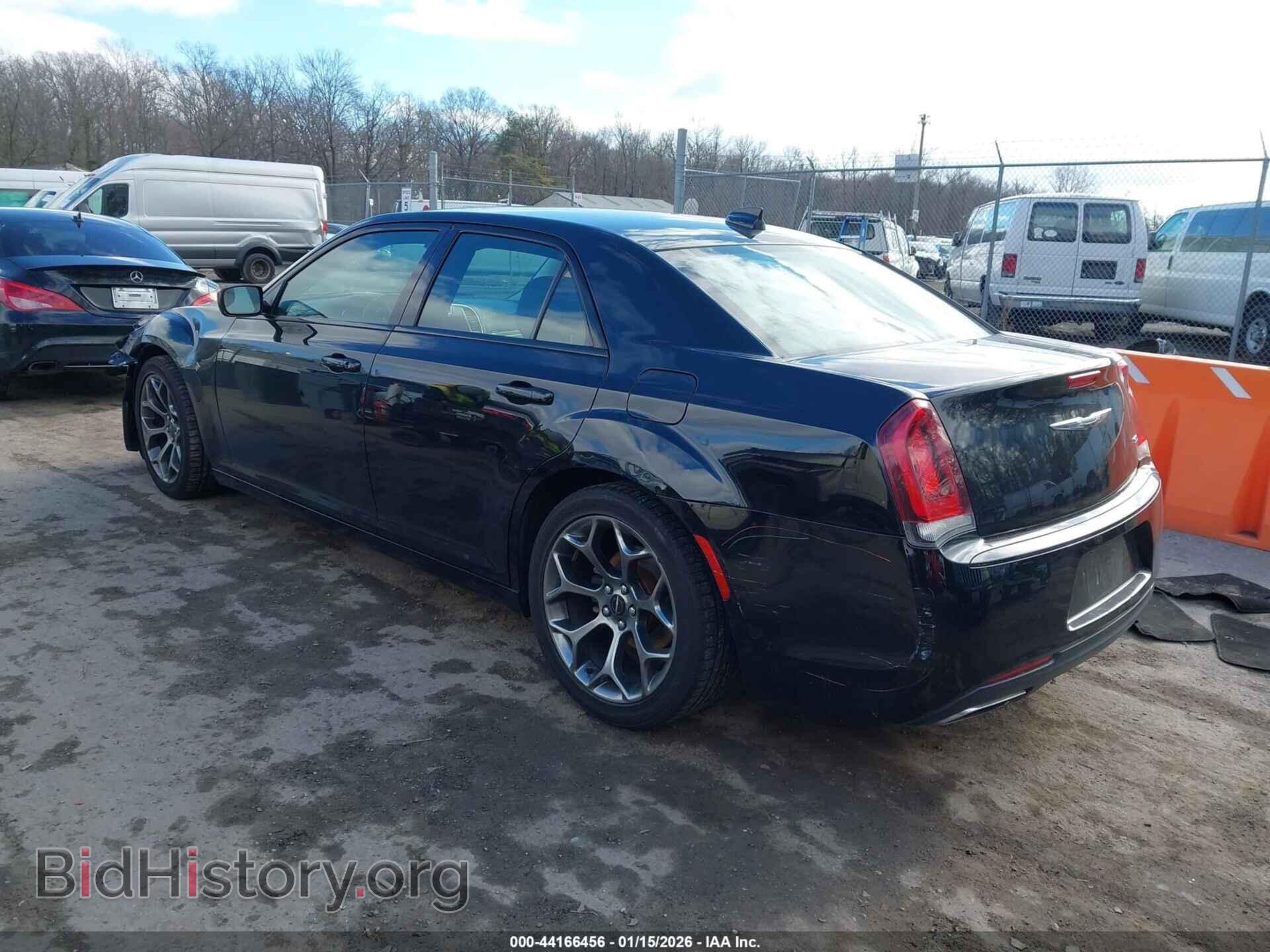 2018 CHRYSLER 300 - VIN: 2C3CCAAG1JH265209 - Фото 3