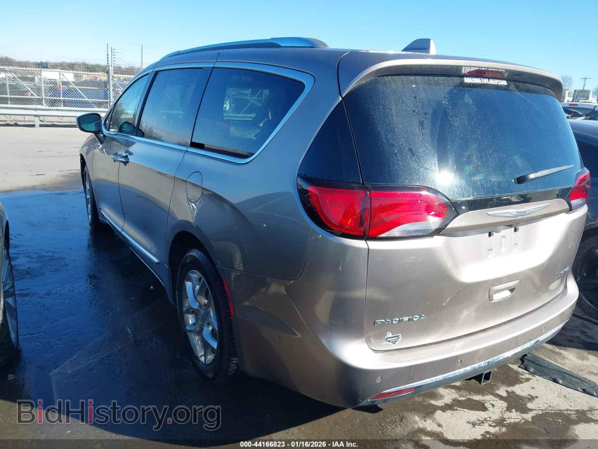 2018 CHRYSLER PACIFICA - VIN: 2C4RC1GG3JR172442 - Фото 3