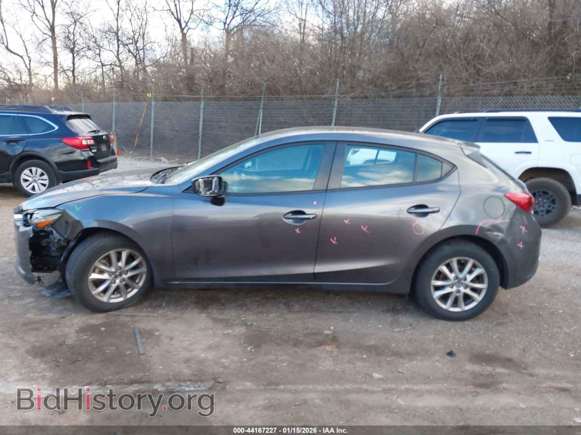 2018 MAZDA MAZDA3 - VIN: 3MZBN1K76JM204341 - Фото 15