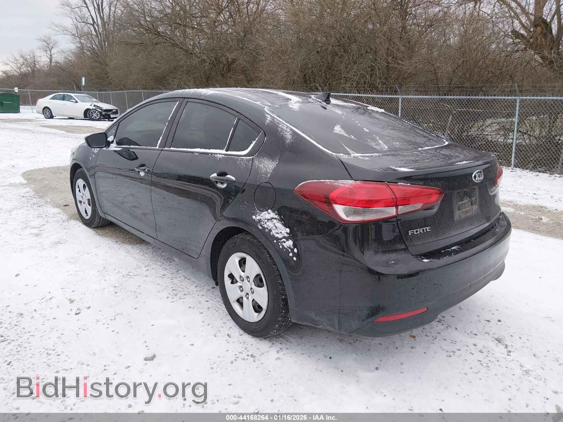 2017 KIA FORTE - VIN: 3KPFL4A79HE029858 - Фото 3