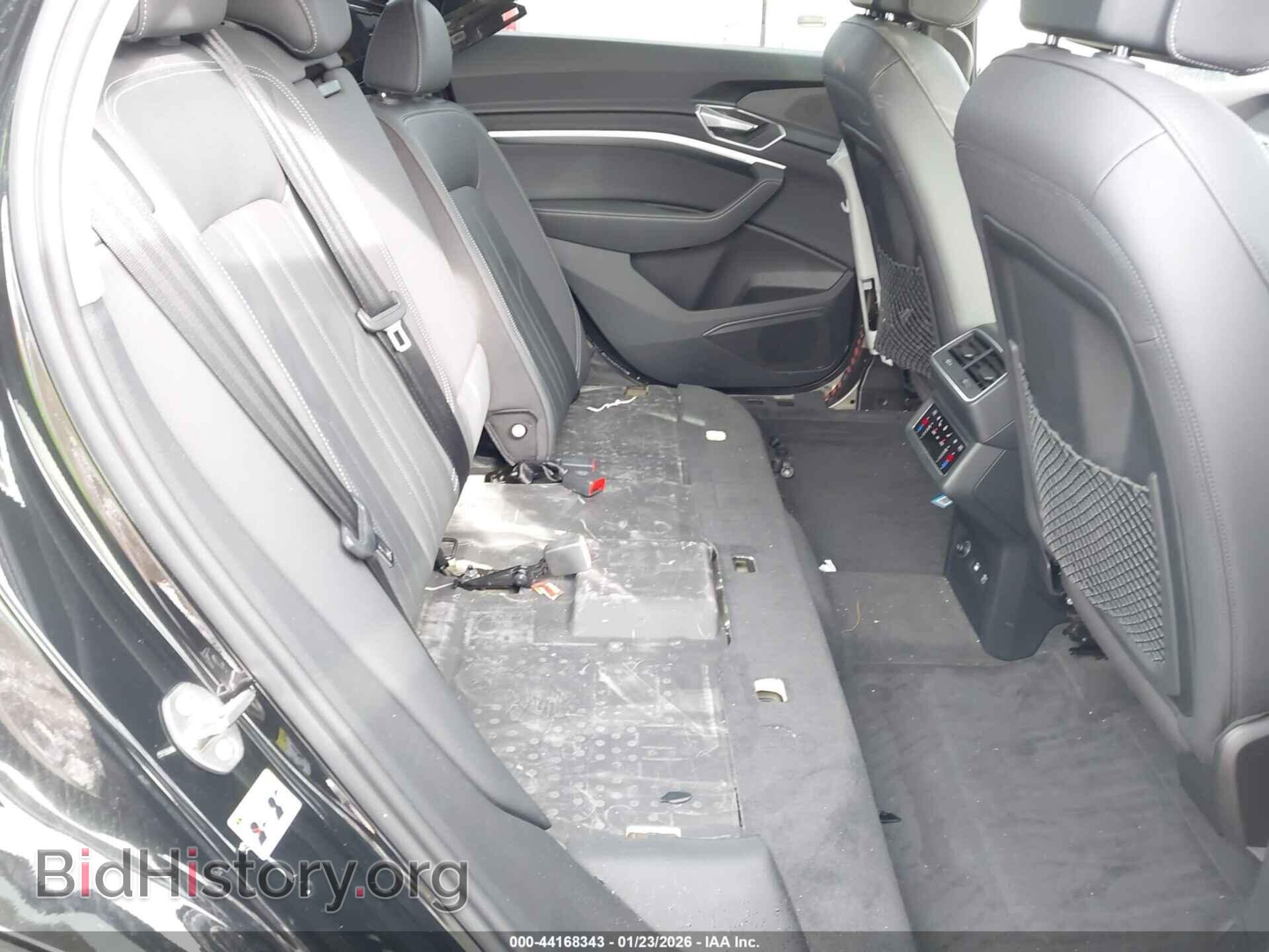 2021 AUDI E-TRON - VIN: WA1AAAGE7MB009386 - Фото 8