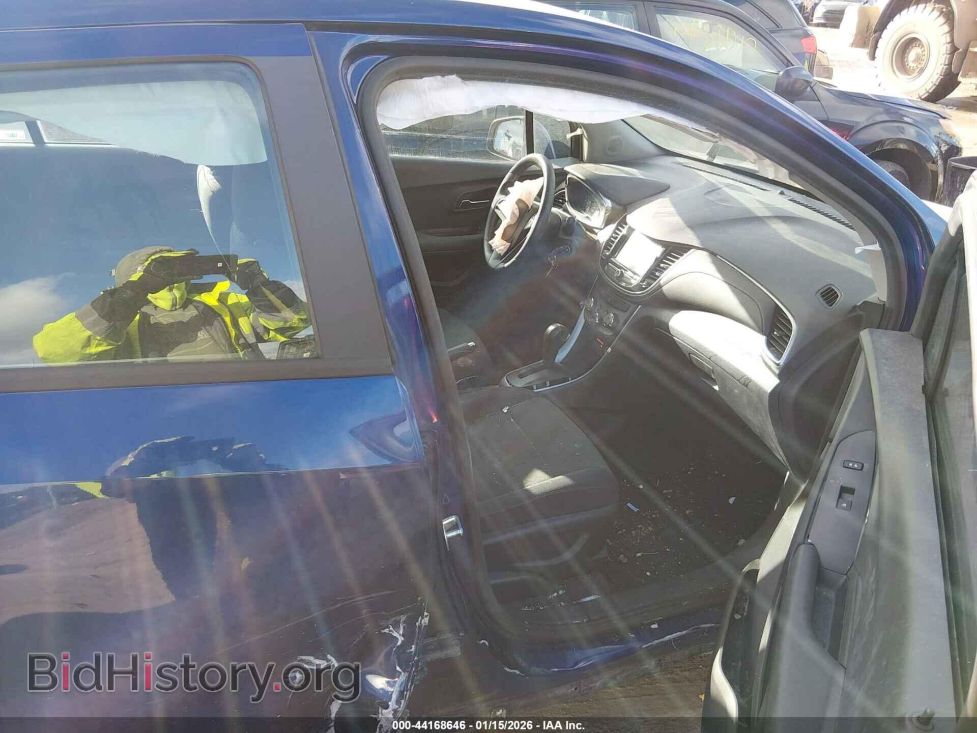 2017 CHEVROLET TRAX - VIN: 3GNCJKSB5HL148994 - Фото 5