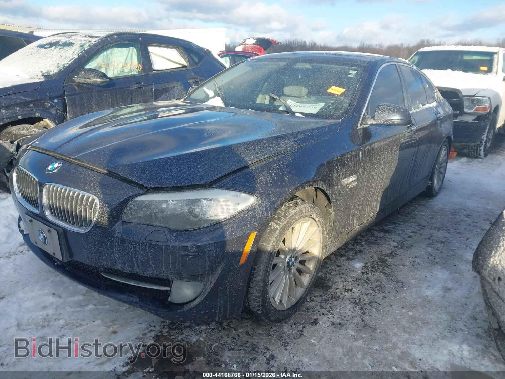 2011 BMW 535I - VIN: WBAFU7C59BC771697 - Фото 2