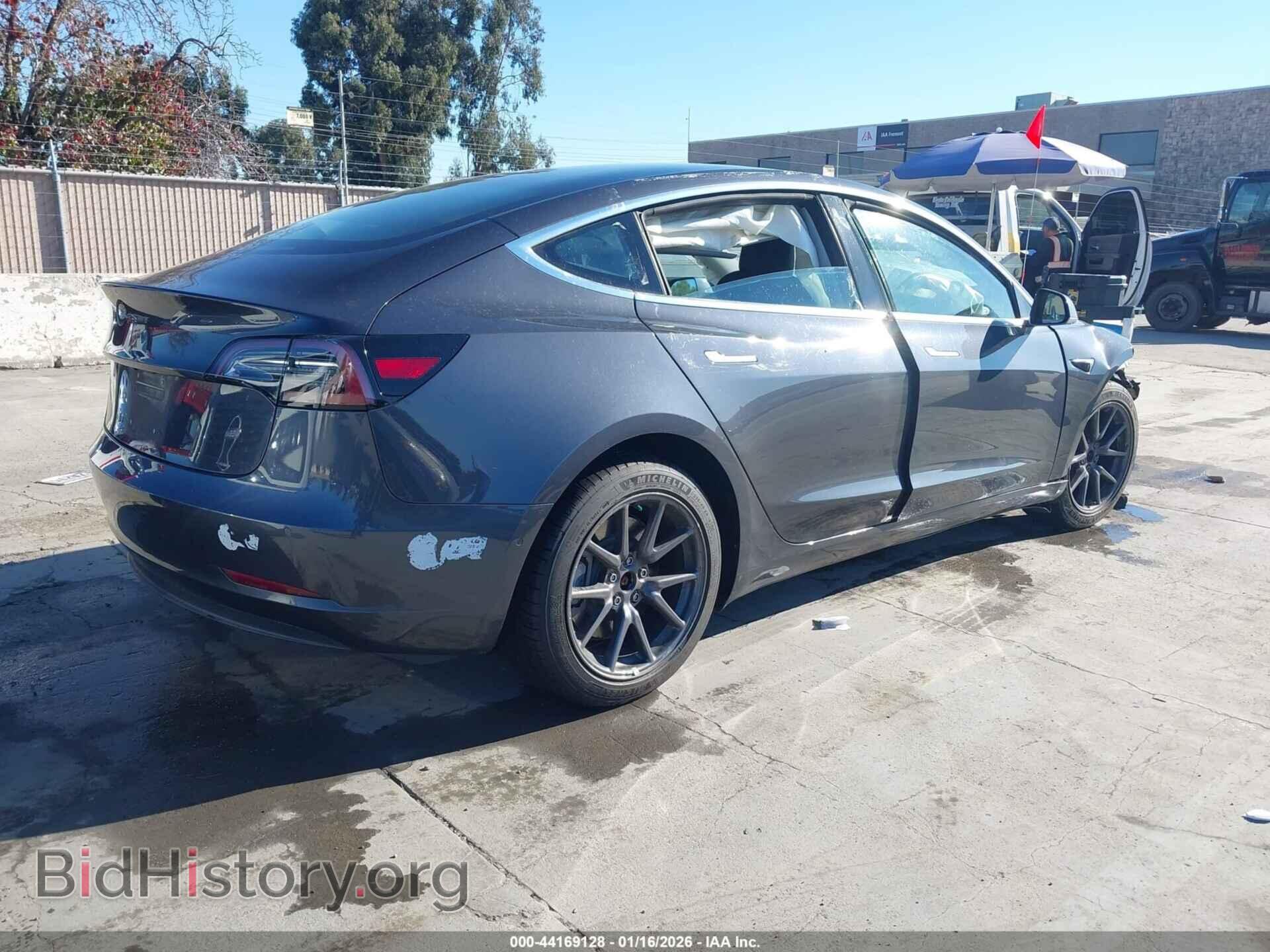 2018 TESLA MODEL 3 - VIN: 5YJ3E1EA3JF048147 - Фото 4