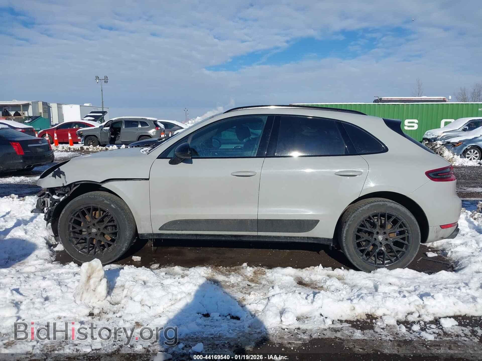 2017 PORSCHE MACAN - VIN: WP1AA2A50HLB03595 - Photo 14
