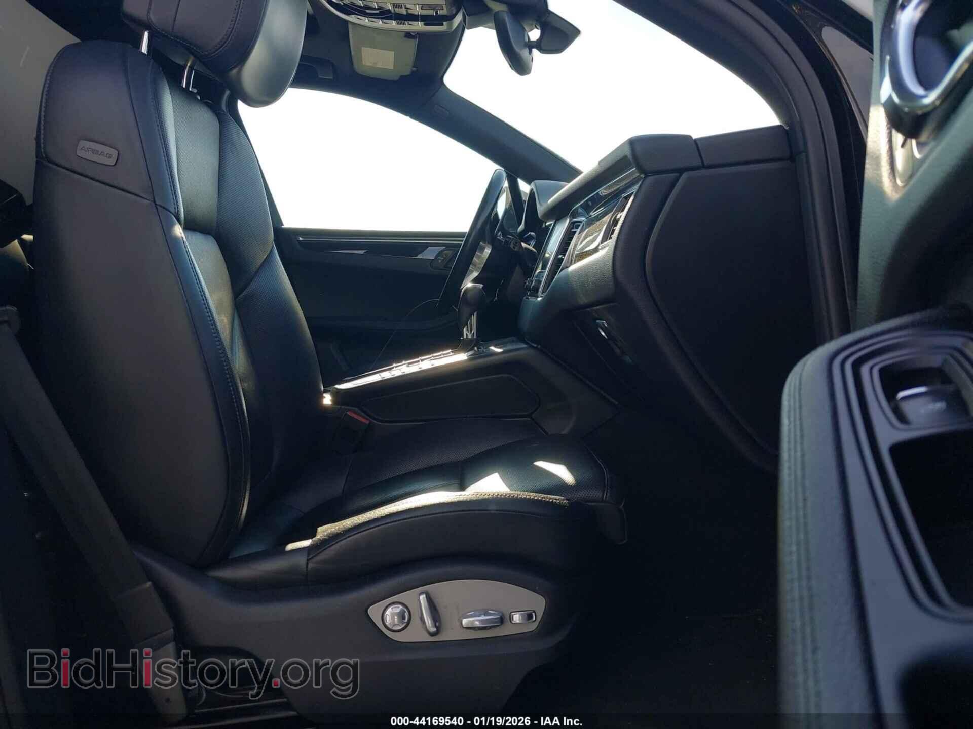 2017 PORSCHE MACAN - VIN: WP1AA2A50HLB03595 - Photo 5
