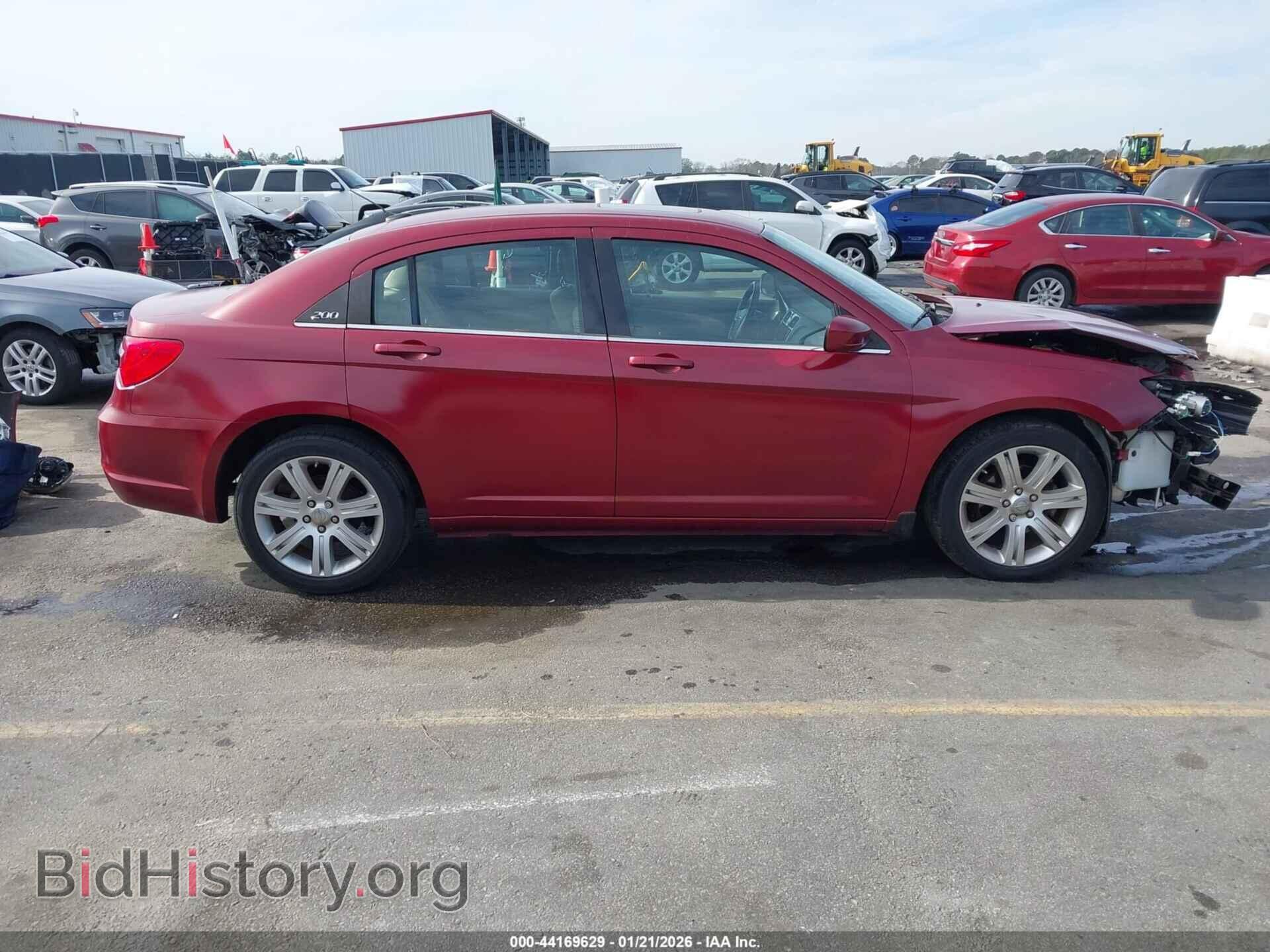 2013 CHRYSLER 200 - VIN: 1C3CCBBB6DN516570 - Photo 14