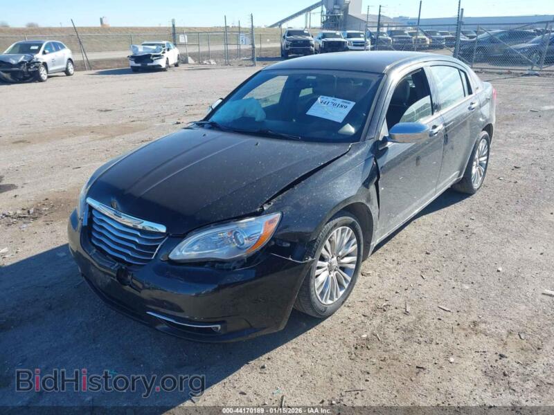 2012 Chrysler 200 (VIN 1C3CCBCG5CN144907) — фото 2 из 16