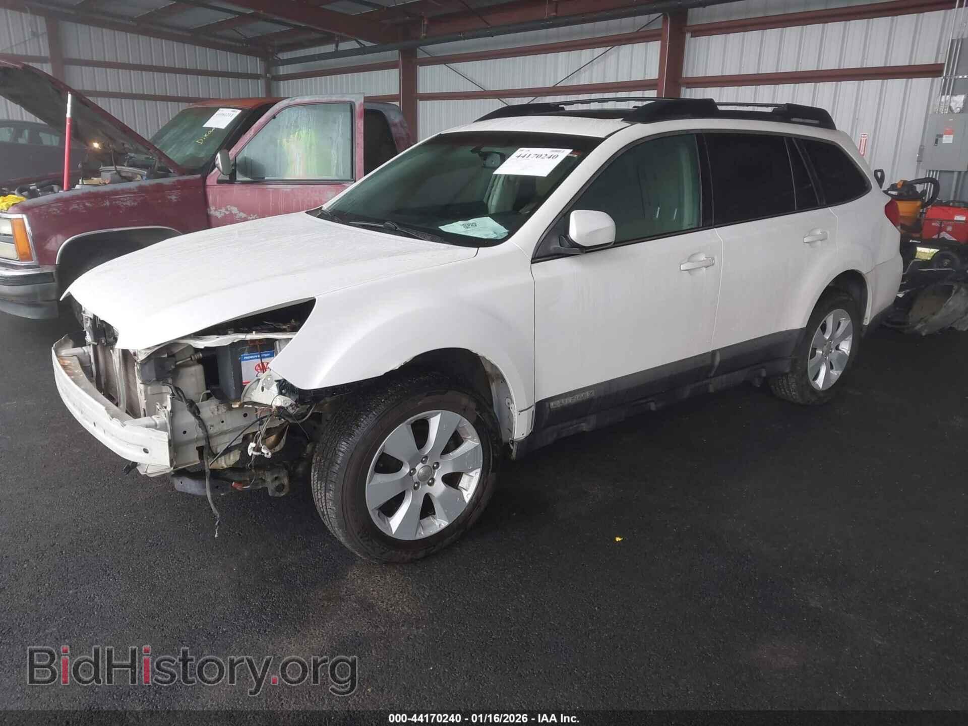 2011 SUBARU OUTBACK - VIN: 4S4BRBGC5B3408713 - Фото 2