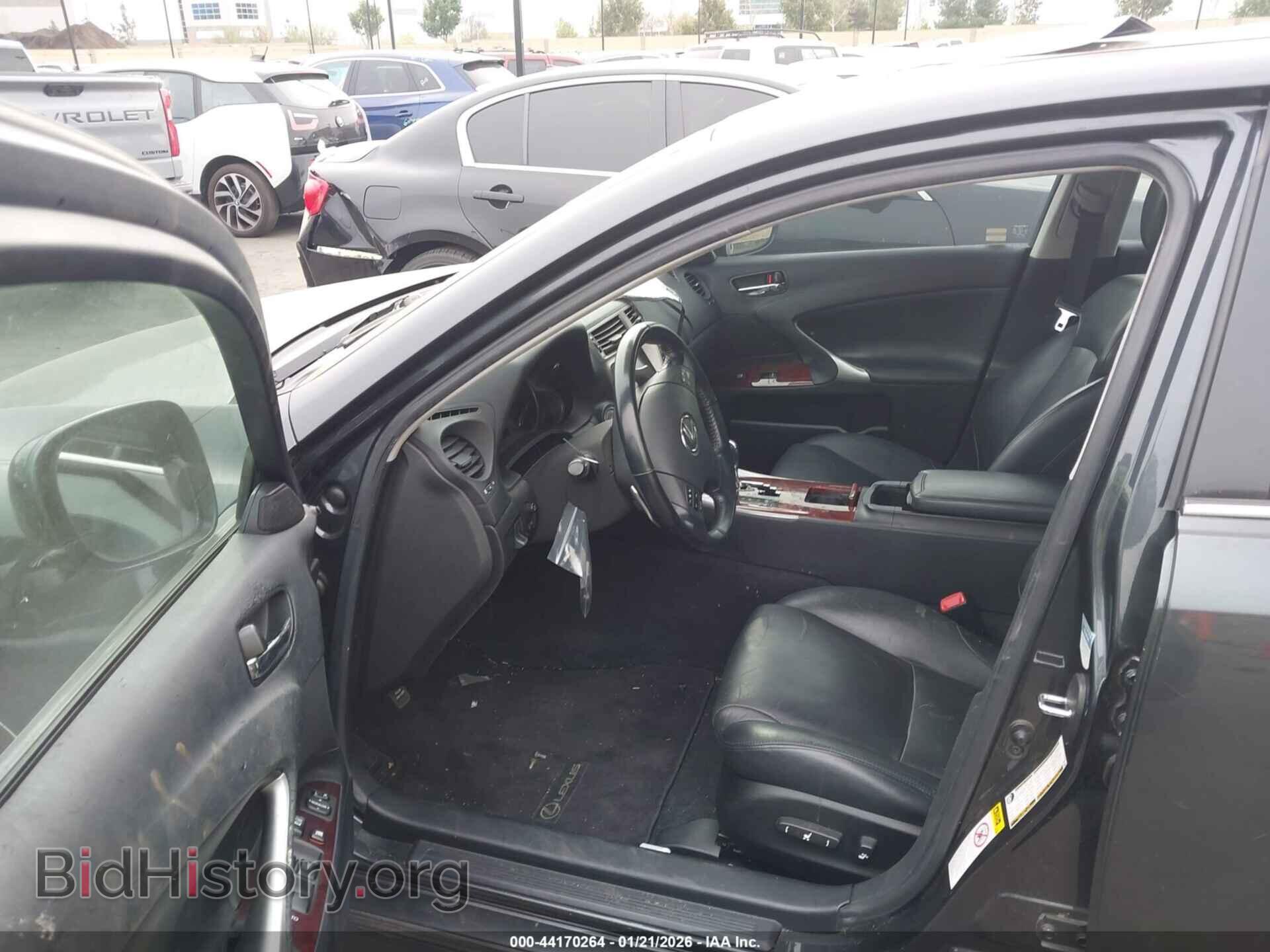 2008 LEXUS IS 250 - VIN: JTHBK262582076884 - Photo 5