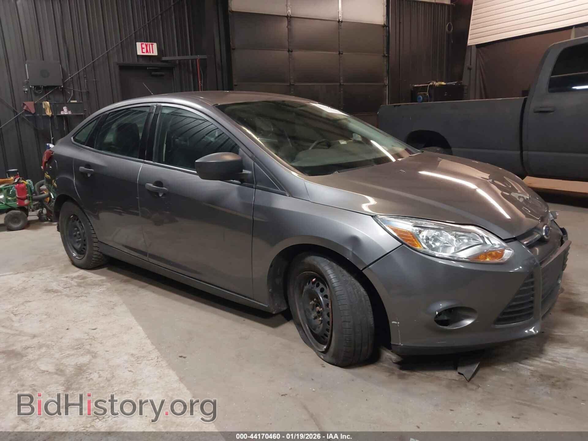 Photo 1FAHP3E21CL241827 - FORD FOCUS 2012