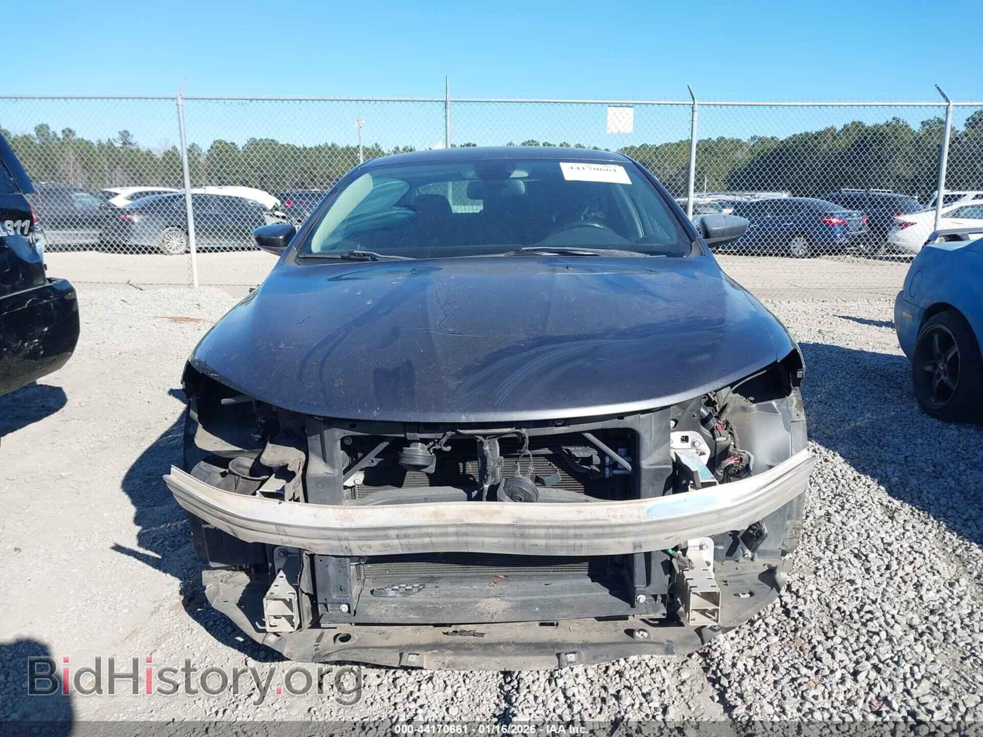 2016 CHRYSLER 200 - VIN: 1C3CCCAB1GN112376 - Фото 13