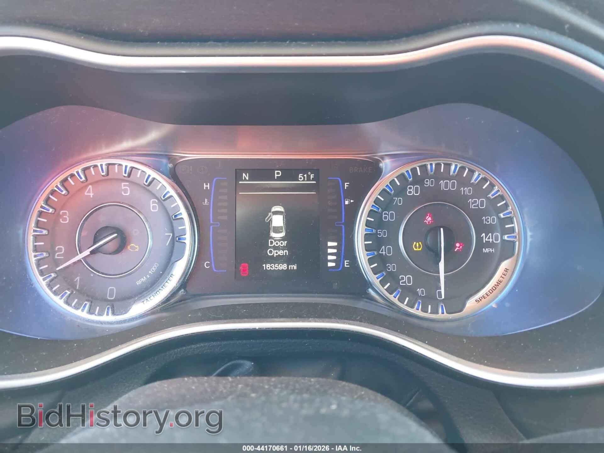 2016 CHRYSLER 200 - VIN: 1C3CCCAB1GN112376 - Фото 7