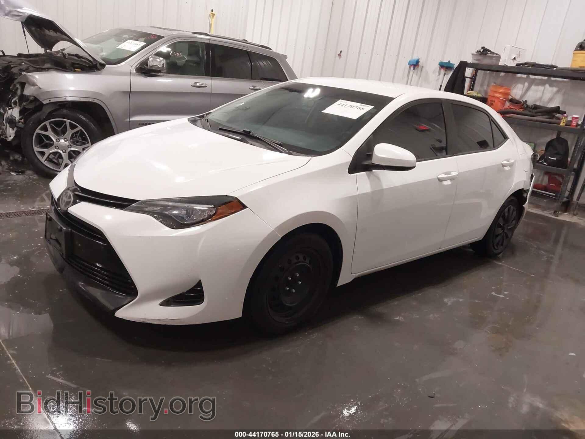 2017 TOYOTA COROLLA - VIN: 5YFBURHE7HP640161 - Фото 2
