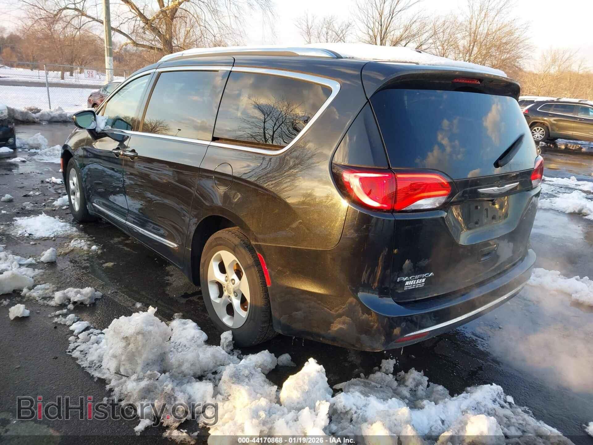 2017 CHRYSLER PACIFICA - VIN: 2C4RC1EG1HR515312 - Фото 3