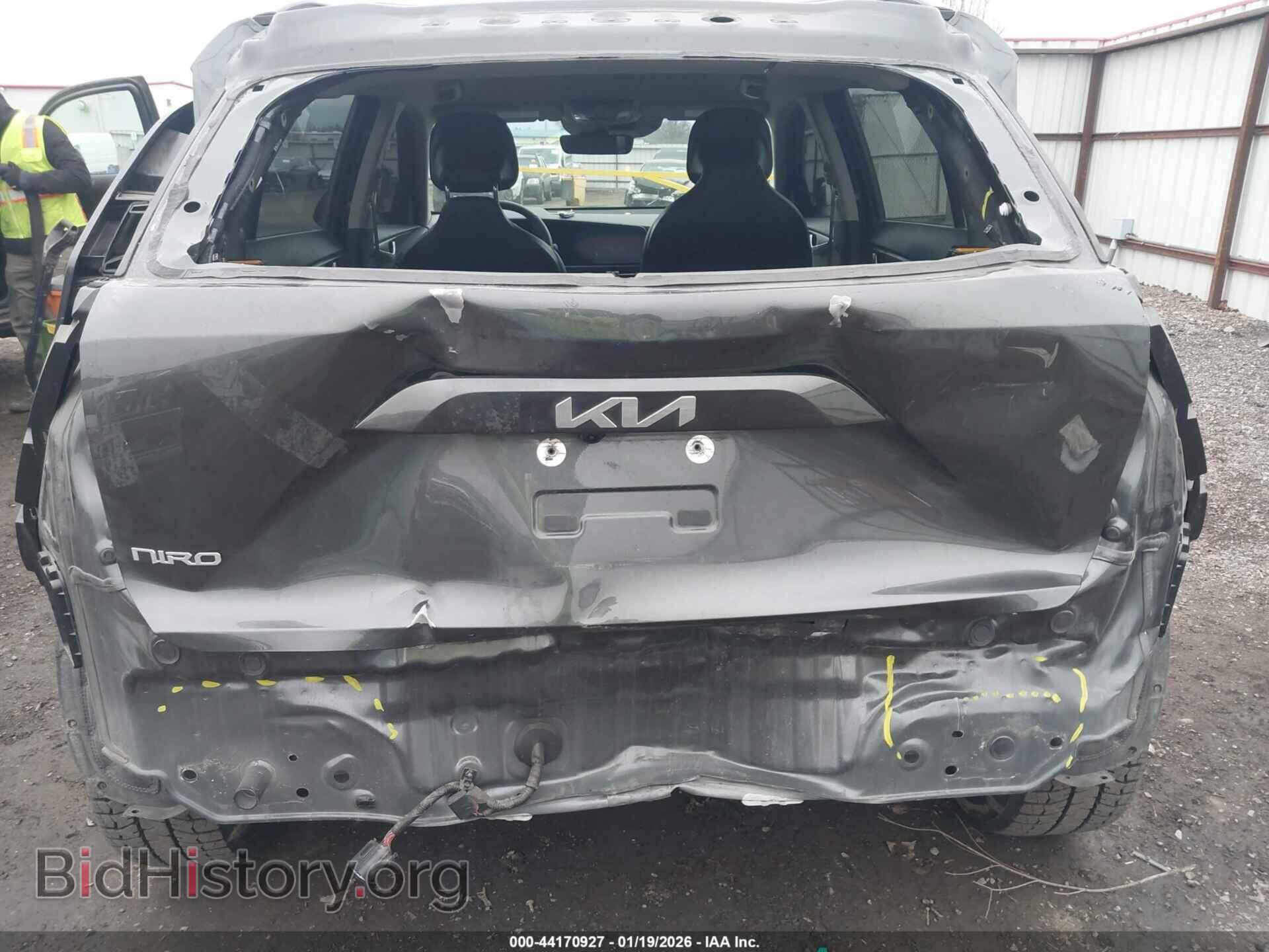 2024 KIA NIRO EV - VIN: KNDCR3L1XR5128304 - Фото 6