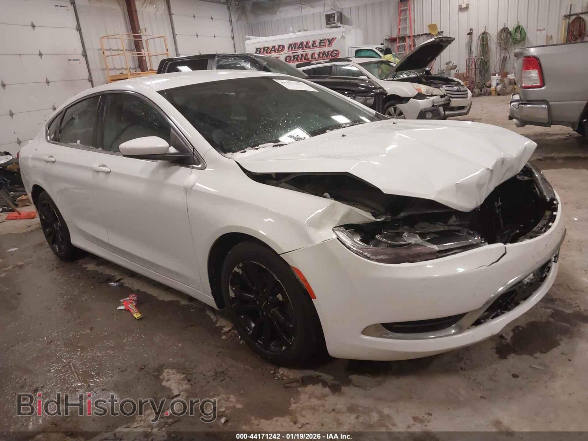 Photo 1C3CCCAB2HN501139 - CHRYSLER 200 2017
