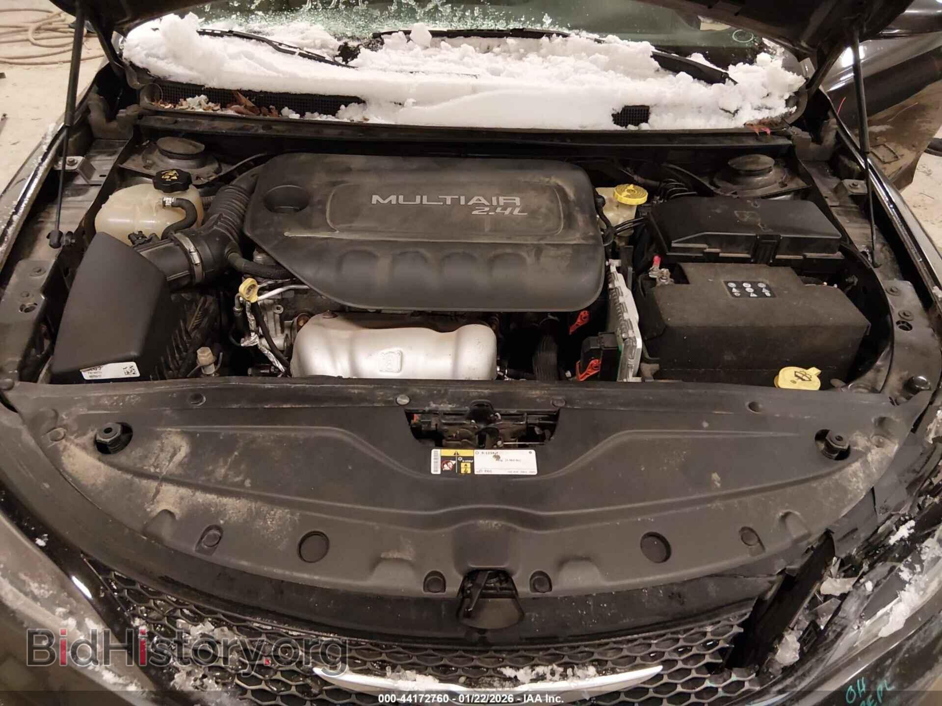 2015 CHRYSLER 200 - VIN: 1C3CCCBB2FN749774 - Фото 10