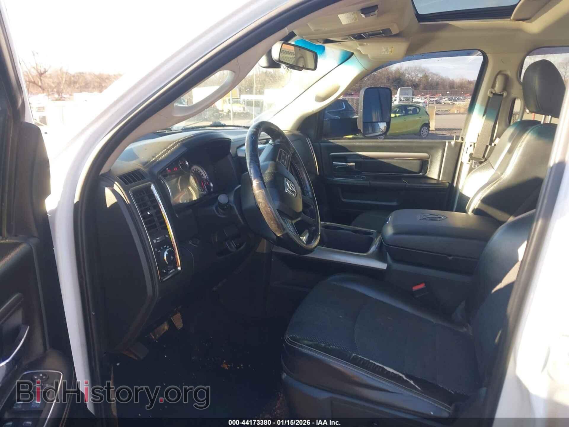 2018 RAM 3500 - VIN: 3C63R3HL4JG311759 - Фото 6