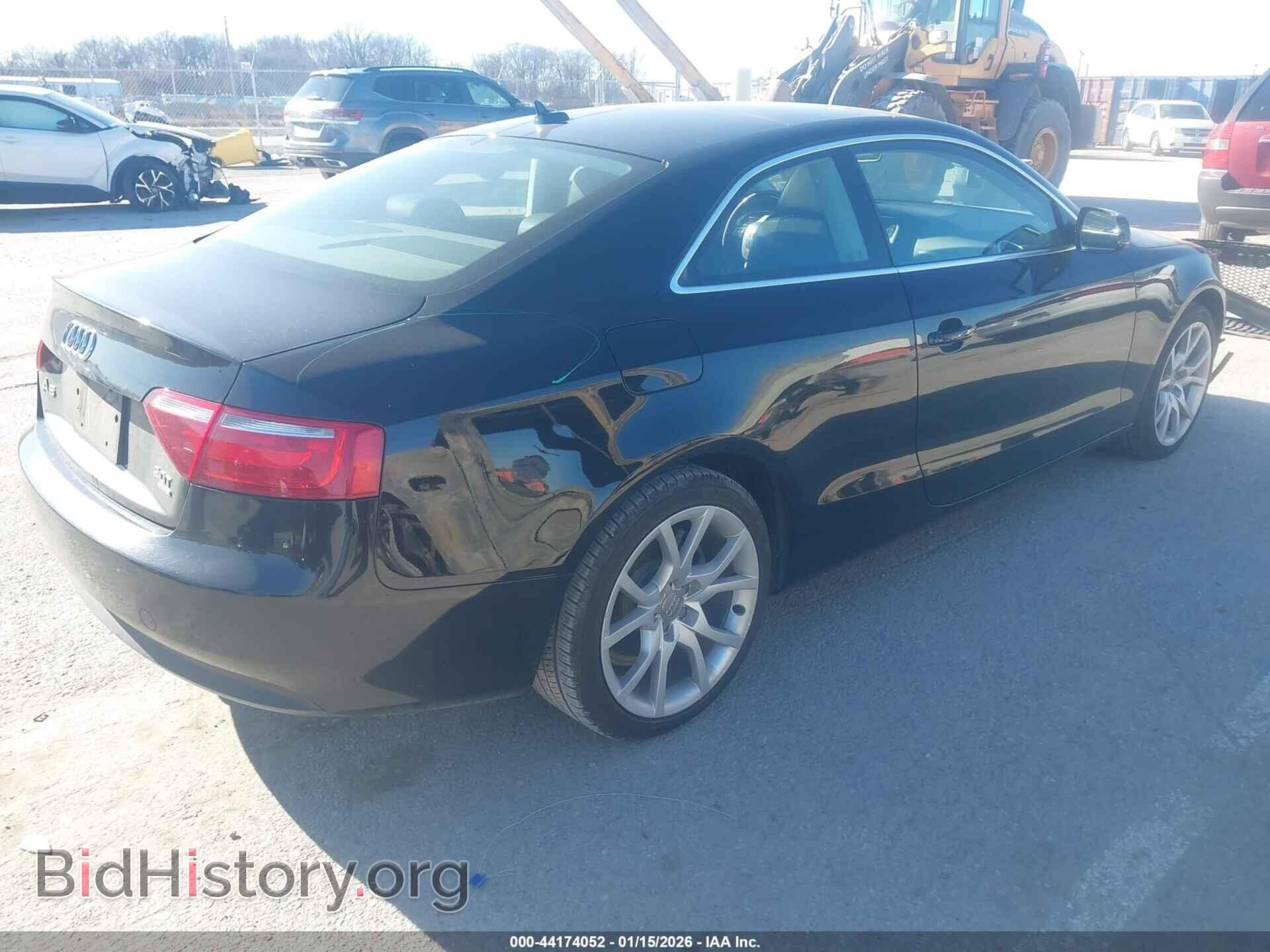 2011 AUDI A5 - VIN: WAUCFAFR0BA026180 - Photo 2