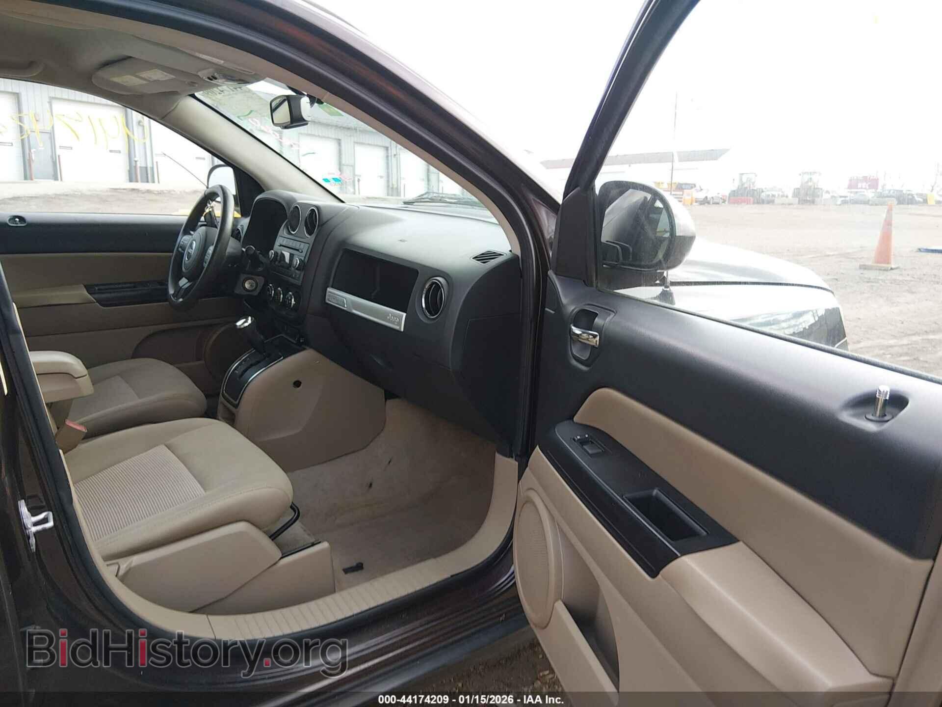2014 JEEP COMPASS - VIN: 1C4NJDBB7ED688314 - Фото 5