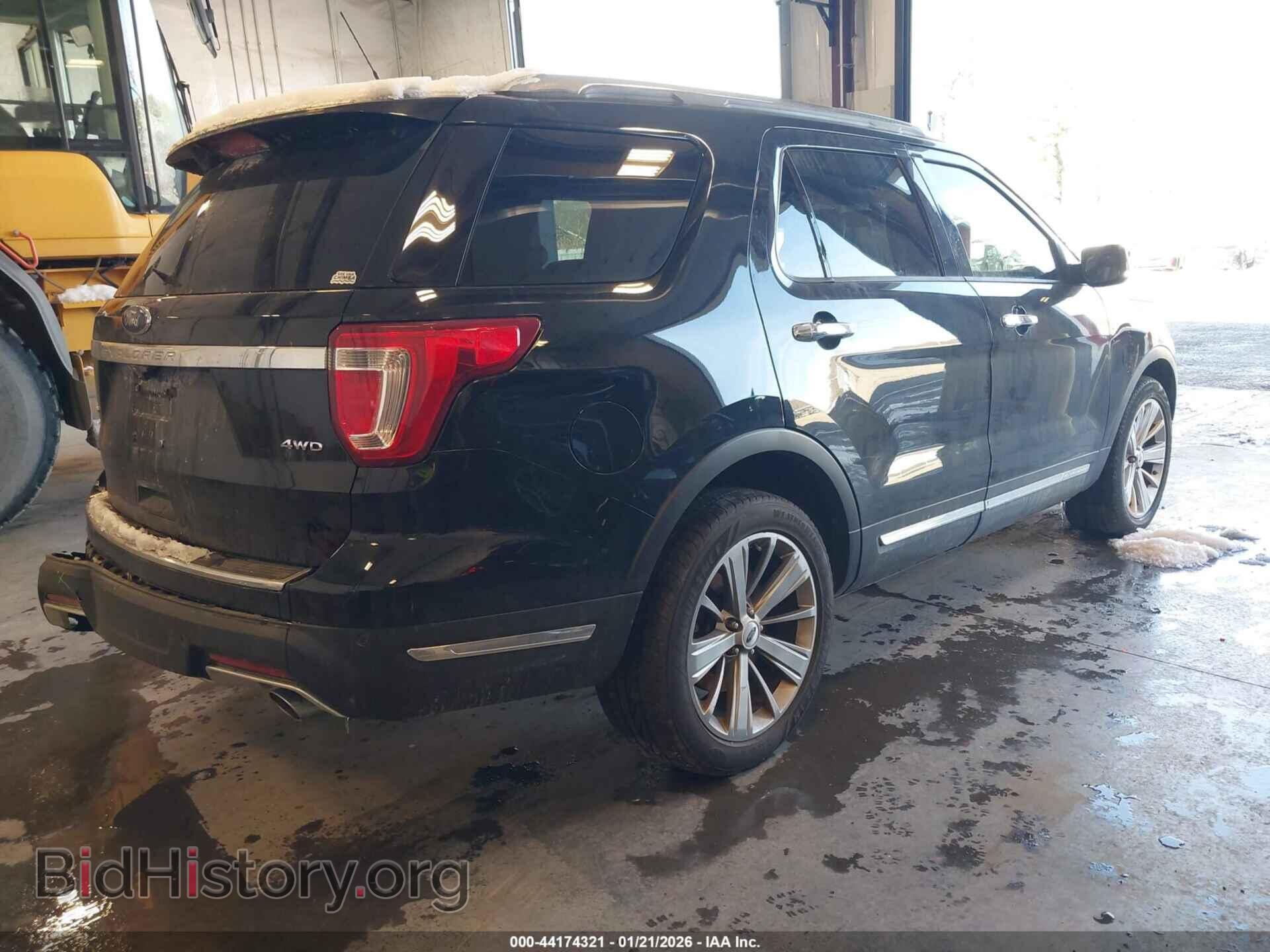 2018 FORD EXPLORER - VIN: 1FM5K8F81JGA15526 - Фото 4