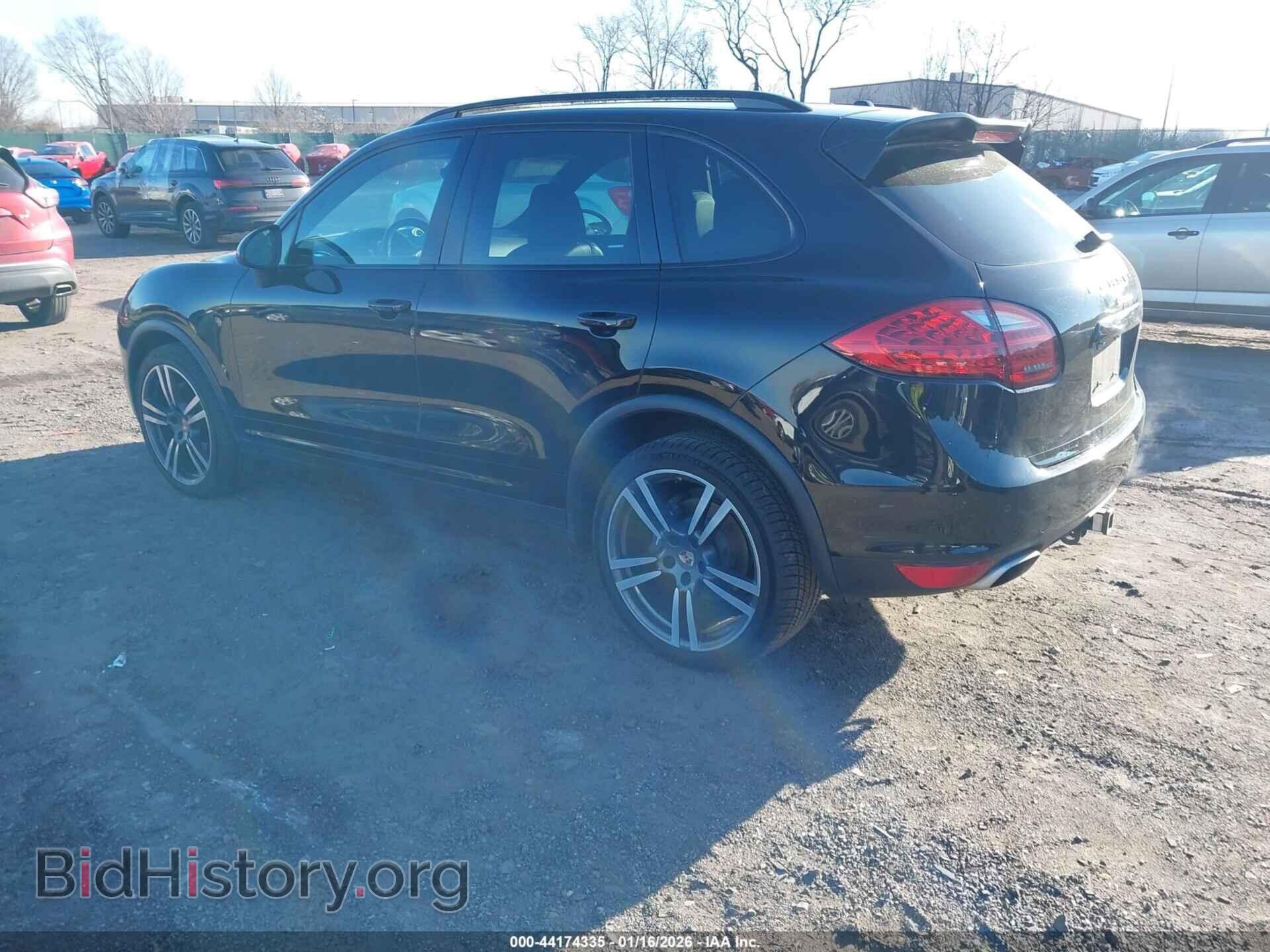 2012 PORSCHE CAYENNE - VIN: WP1AA2A28CLA07308 - Фото 3