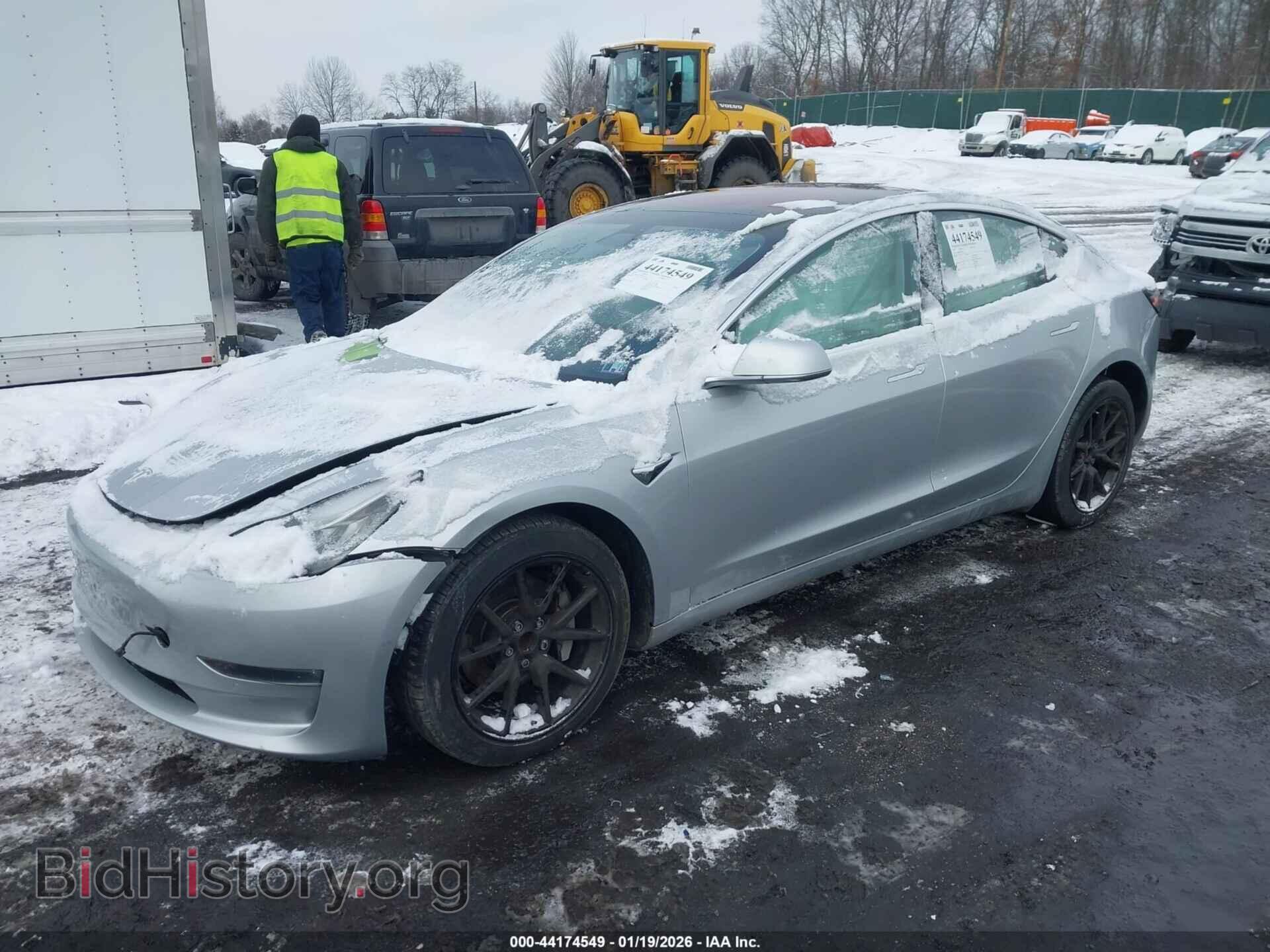 2018 TESLA MODEL 3 - VIN: 5YJ3E1EA3JF037455 - Photo 2