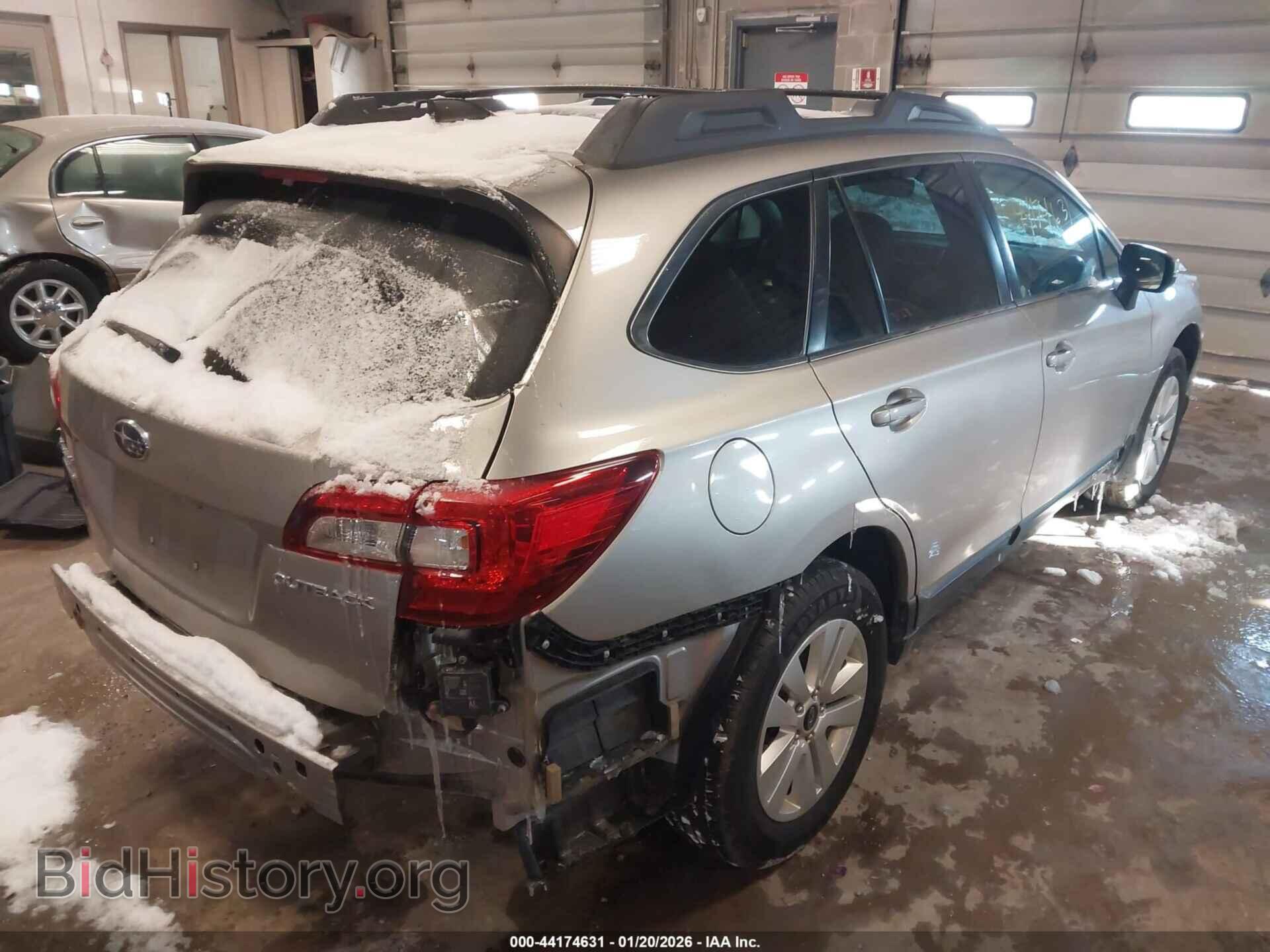 2018 SUBARU OUTBACK - VIN: 4S4BSAFC2J3340823 - Фото 4