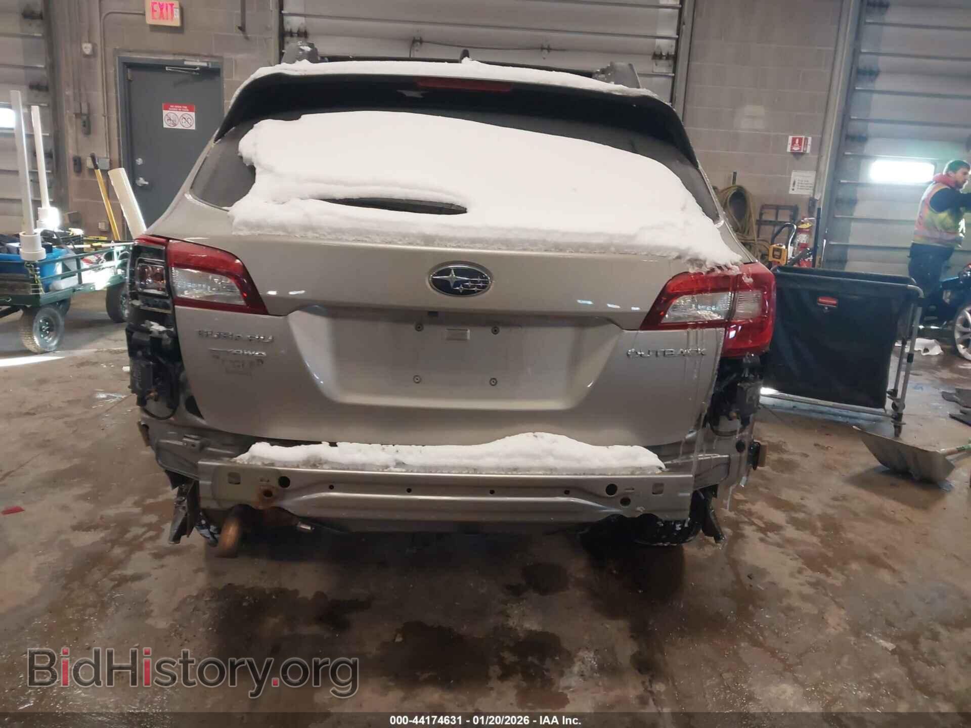 2018 SUBARU OUTBACK - VIN: 4S4BSAFC2J3340823 - Фото 6