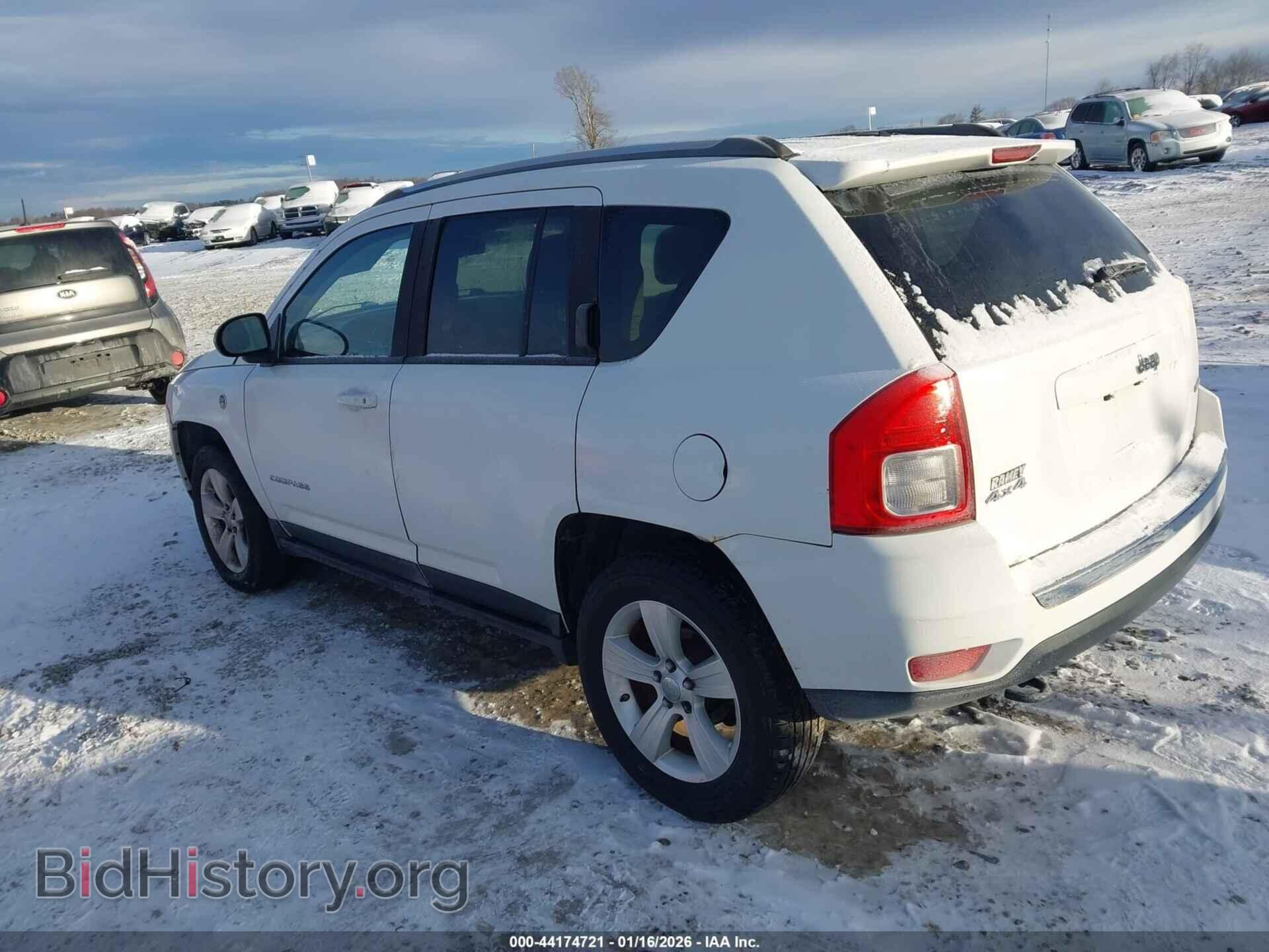 2012 JEEP COMPASS - VIN: 1C4NJDCB9CD675723 - Фото 3