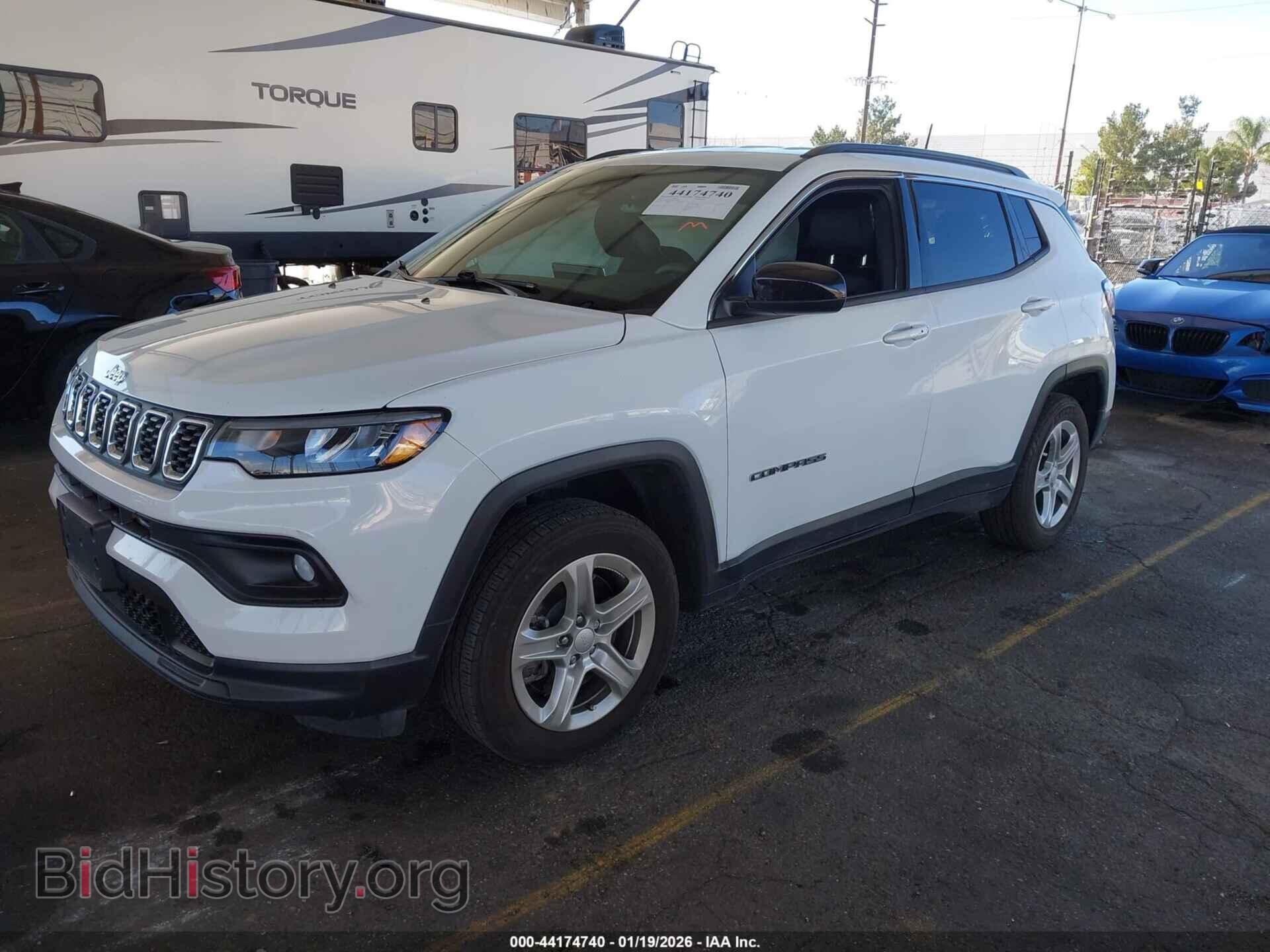 2024 JEEP COMPASS - VIN: 3C4NJDBN1RT104838 - Фото 2