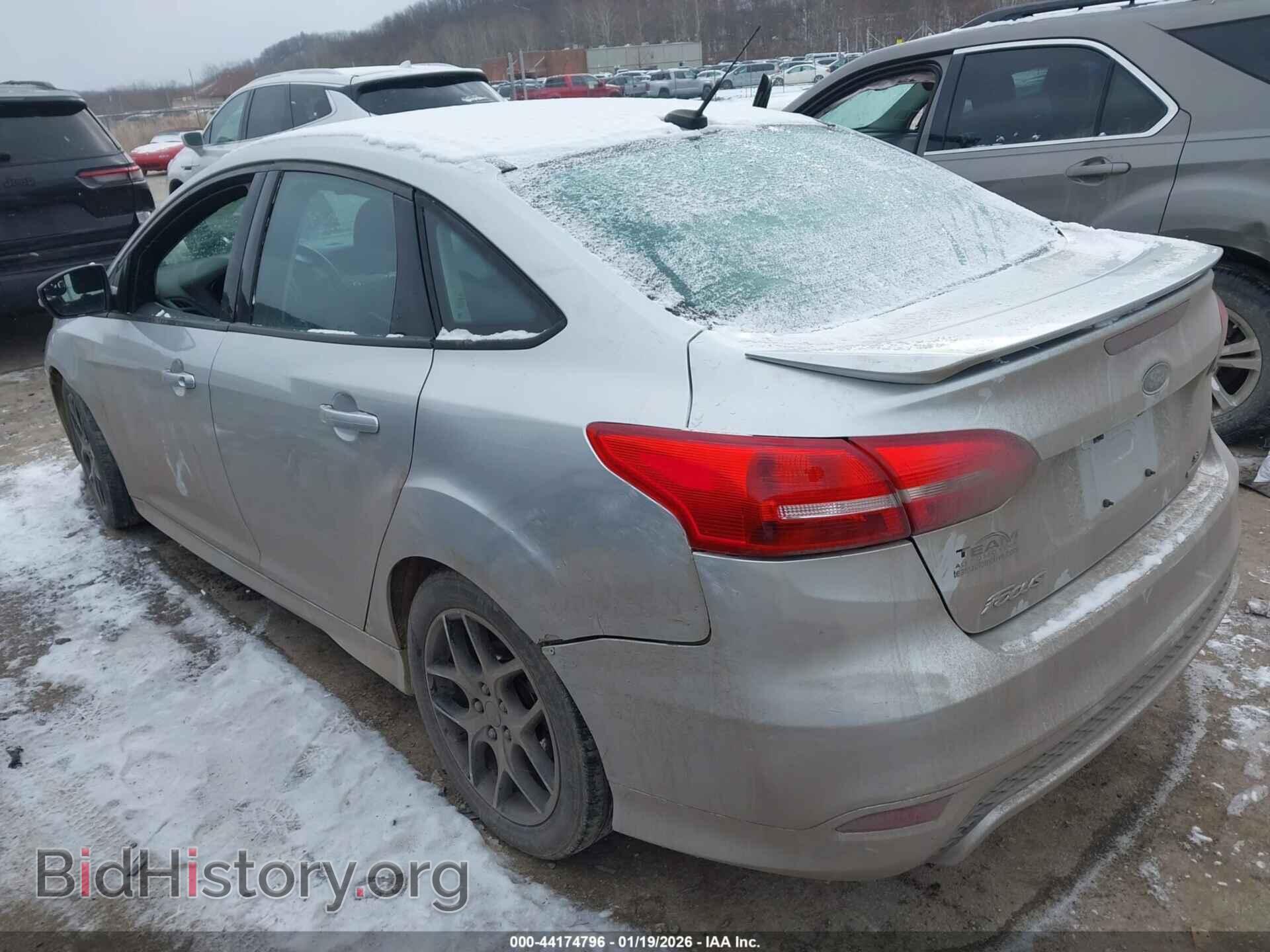 2016 FORD FOCUS - VIN: 1FADP3F25GL233278 - Фото 3