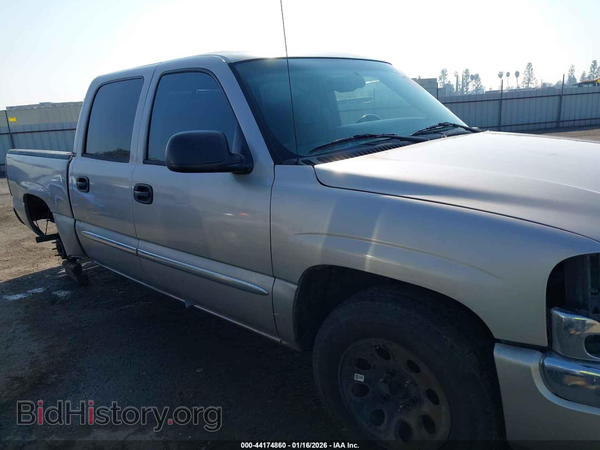2005 GMC SIERRA 1500 - VIN: 2GTEC13T551312643 - Фото 13