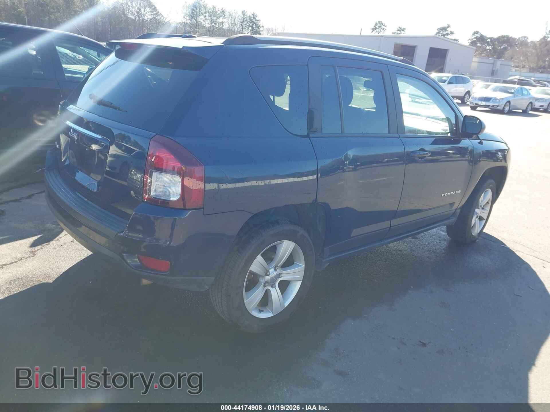 2017 JEEP COMPASS - VIN: 1C4NJDBB4HD143899 - Фото 4