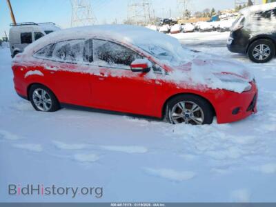 2014 Ford FOCUS SE, красный — VIN 1FADP3F23EL238590, IAAI