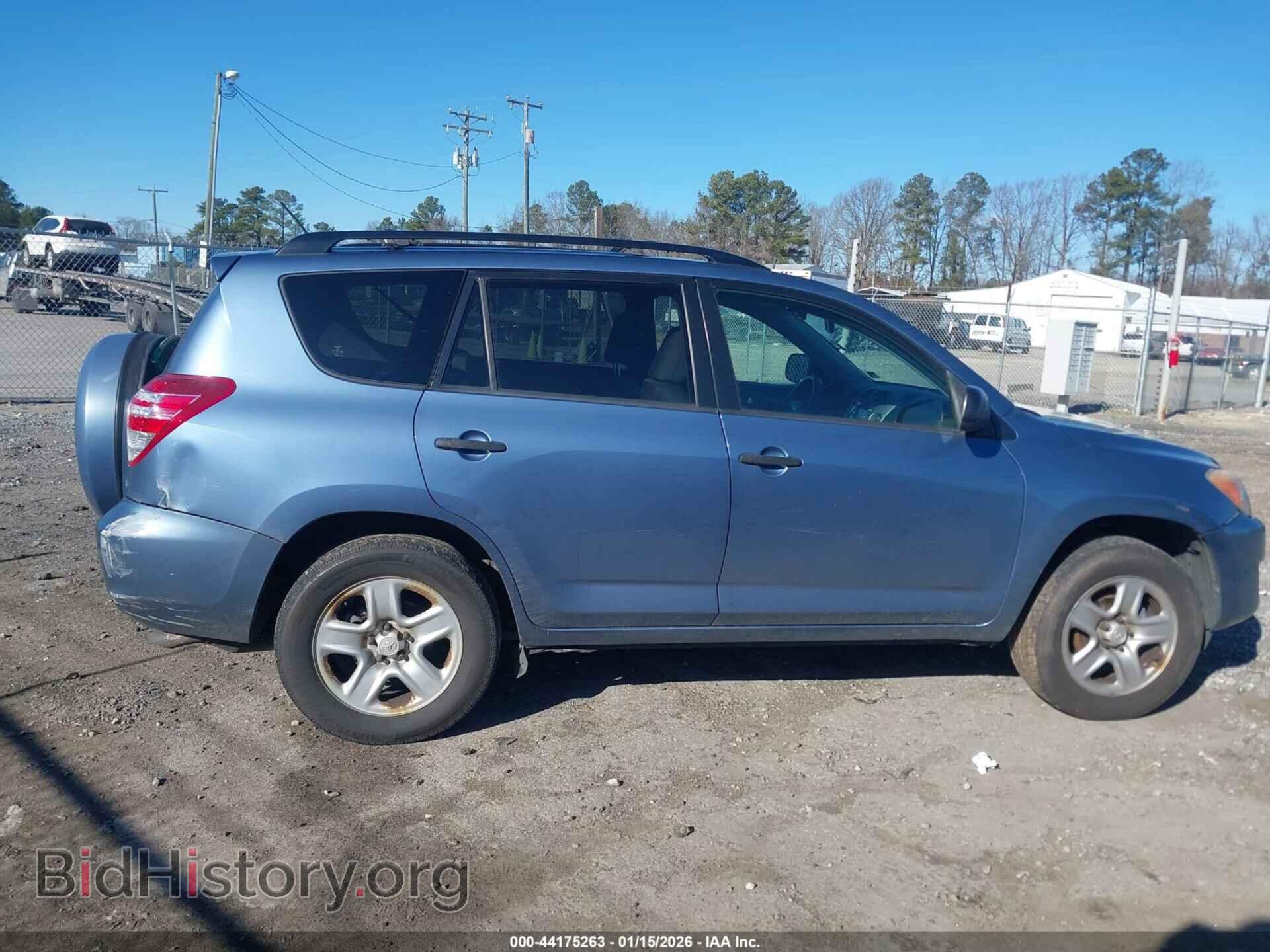 2010 TOYOTA RAV4 - VIN: JTMBF4DV6AD024687 - Фото 13