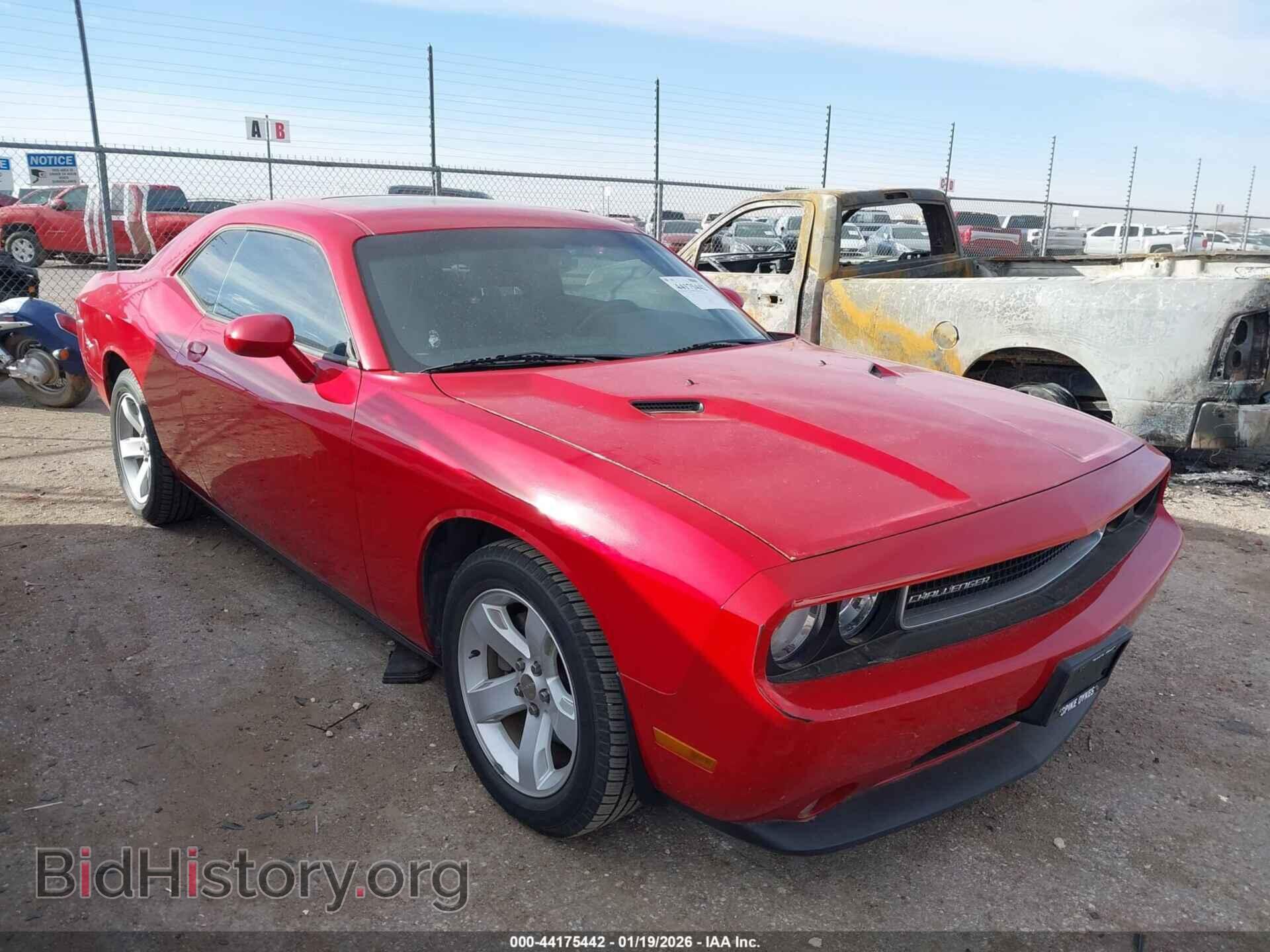 Фотография 2C3CDYAG0CH209965 - DODGE CHALLENGER 2012