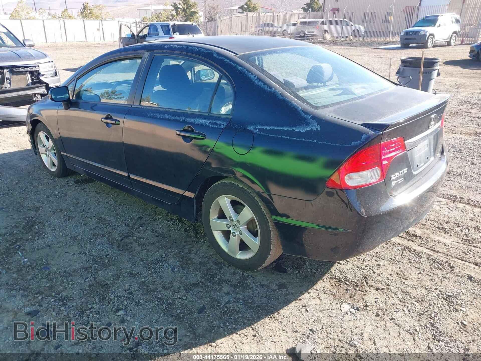 2011 HONDA CIVIC - VIN: 2HGFA1F64BH512112 - Фото 3