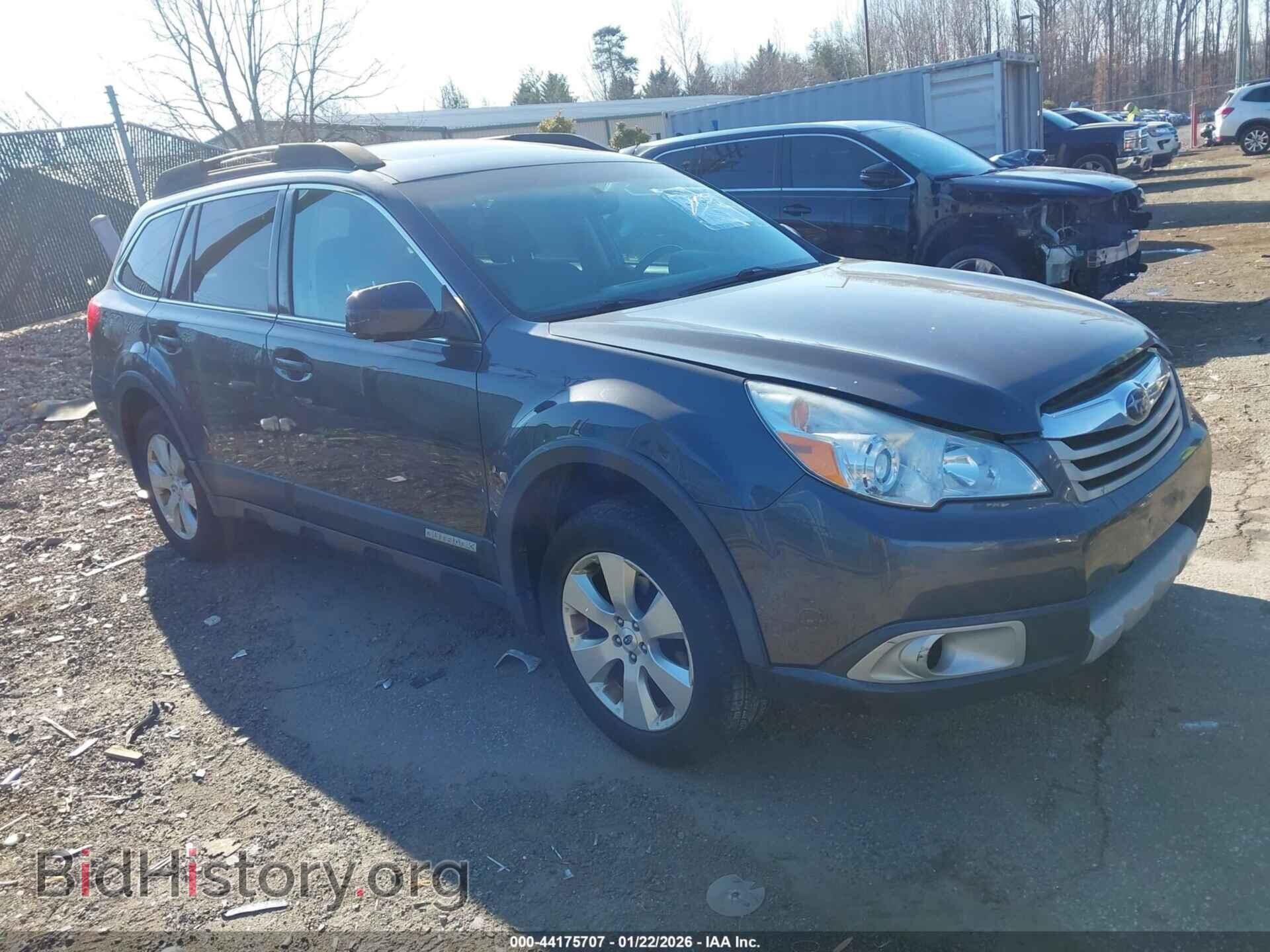 Photo 4S4BRBLC2B3443263 - SUBARU OUTBACK 2011