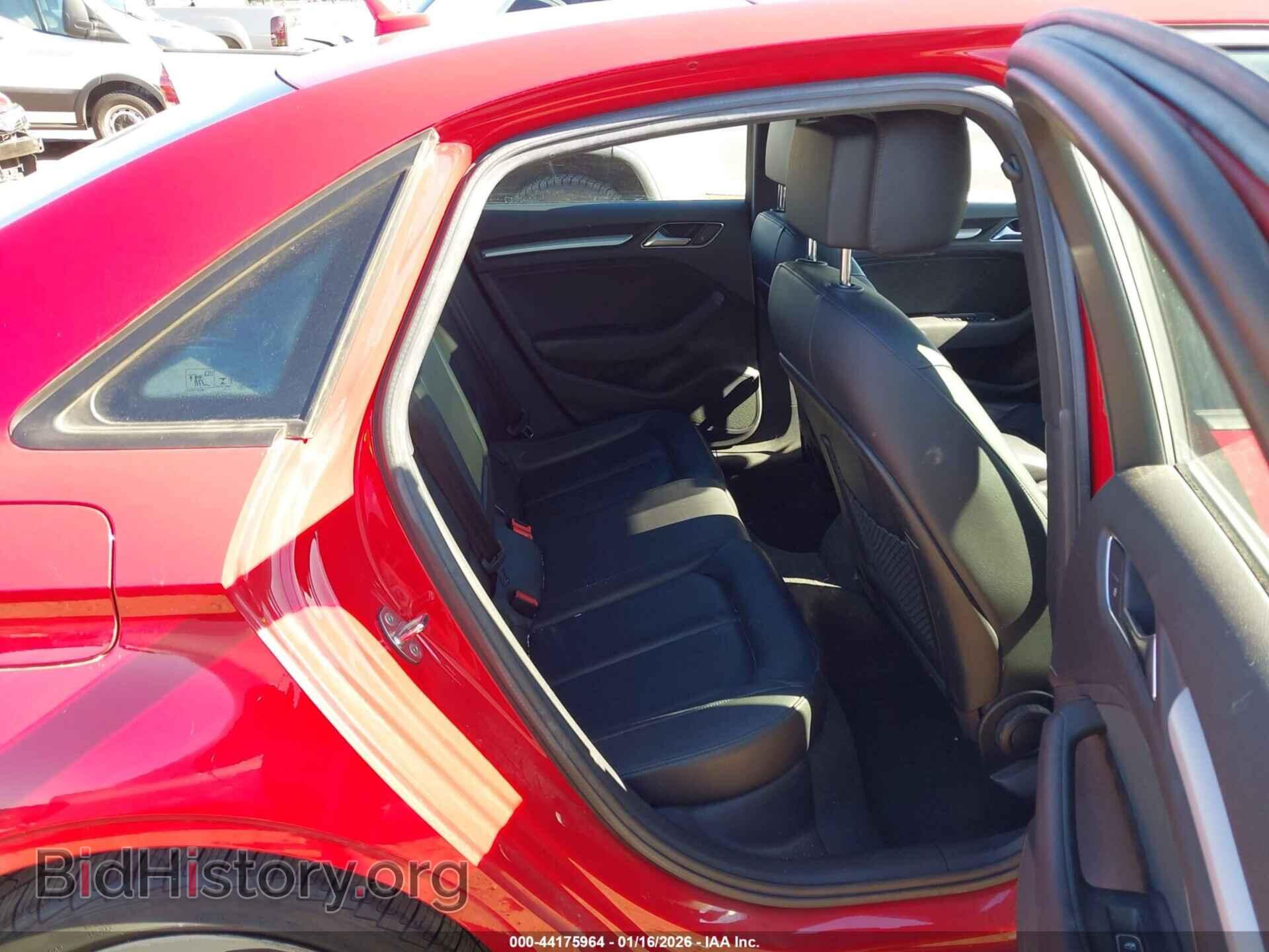 2018 AUDI A3 - VIN: WAUAUGFF9J1042981 - Фото 8