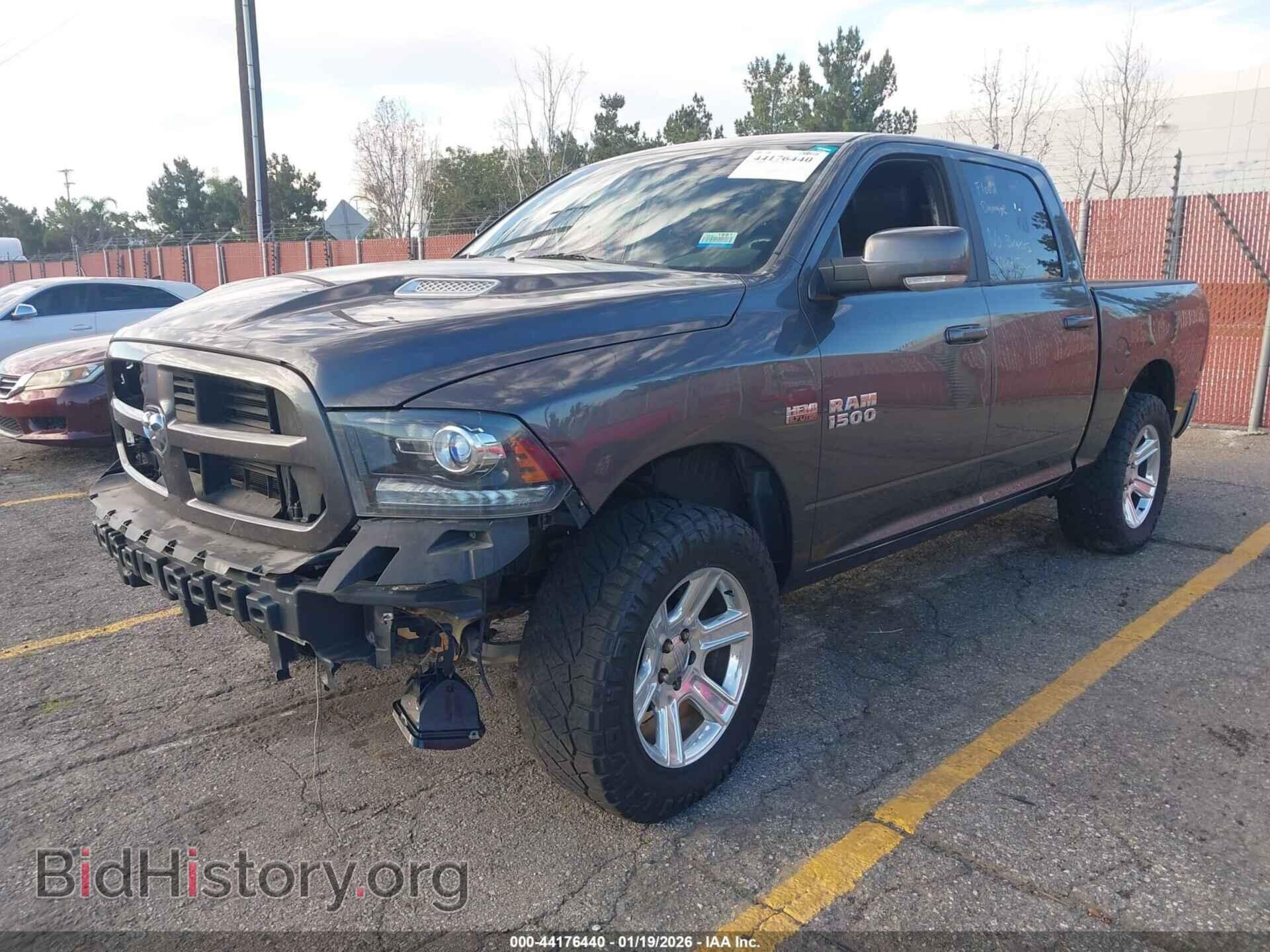 2016 RAM 1500 - VIN: 1C6RR7MT1GS302364 - Фото 2