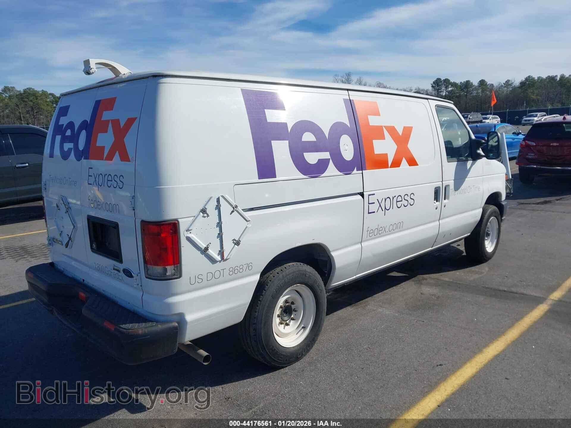 2010 FORD E-150 - VIN: 1FTNE1EW7ADA90557 - Фото 4