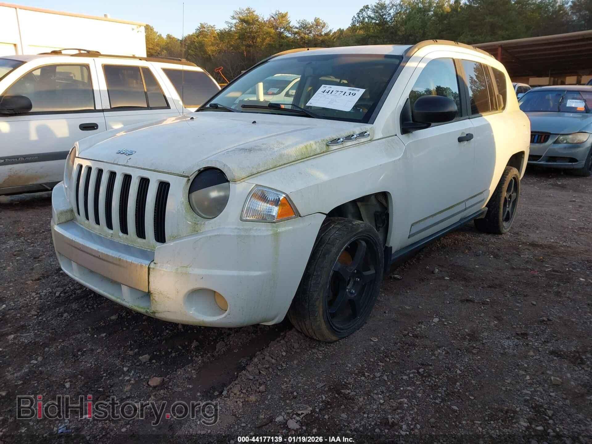 2007 JEEP COMPASS - VIN: 1J8FF57W17D200073 - Фото 2