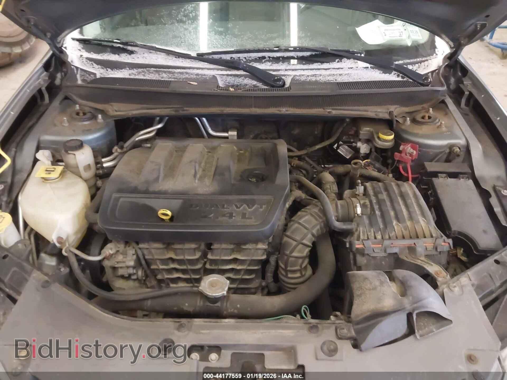 2010 CHRYSLER SEBRING - VIN: 1C3CC5FB9AN216786 - Фото 10