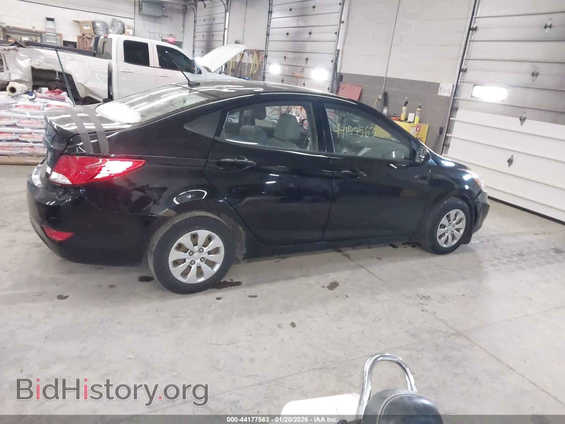 2016 HYUNDAI ACCENT - VIN: KMHCT4AE4GU057452 - Фото 4