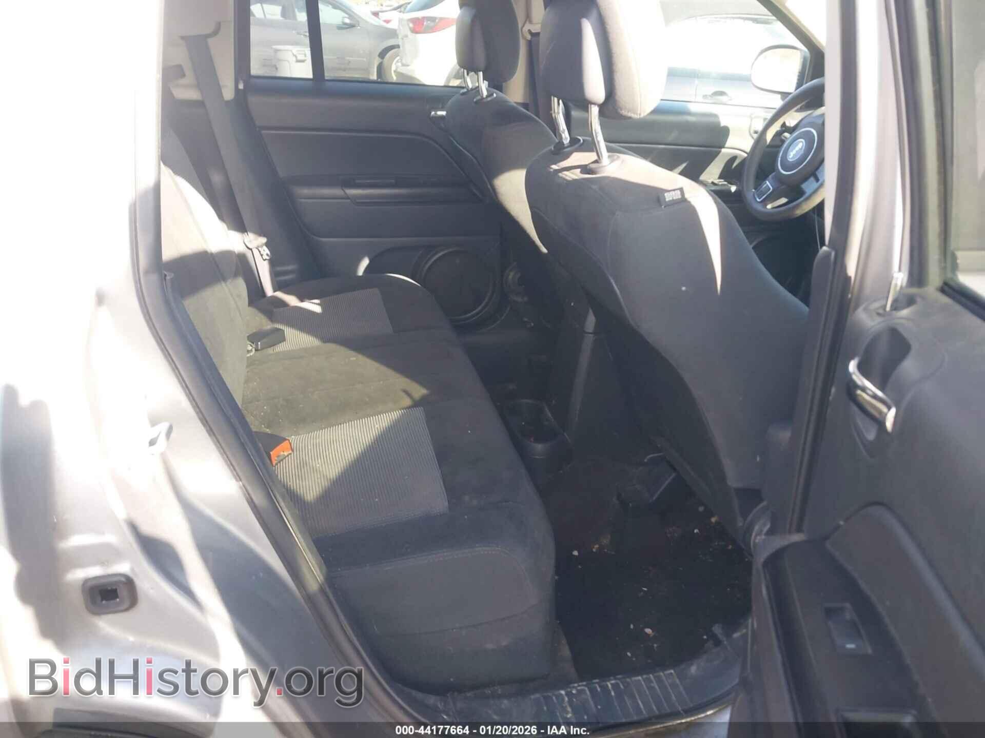 2016 JEEP COMPASS - VIN: 1C4NJCBB2GD506399 - Фото 8