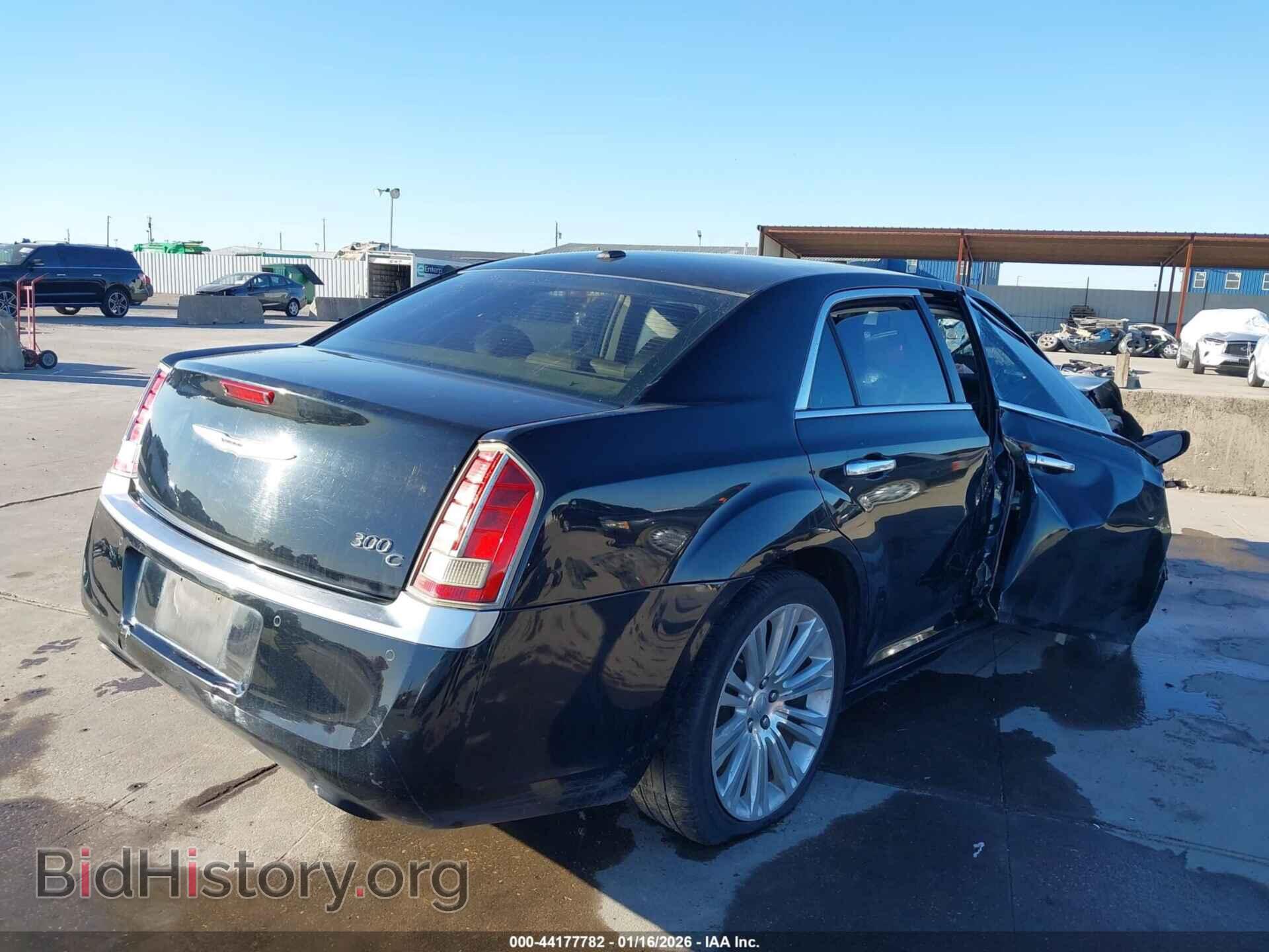 2013 CHRYSLER 300C - VIN: 2C3CCAPG1DH504477 - Фото 4