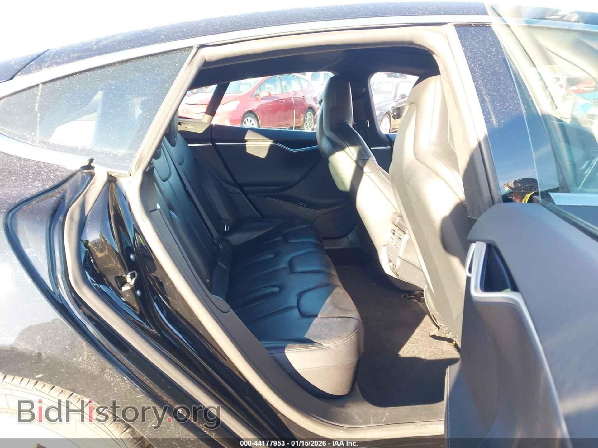 2016 TESLA MODEL S - VIN: 5YJSA1E21GF158185 - Фото 8