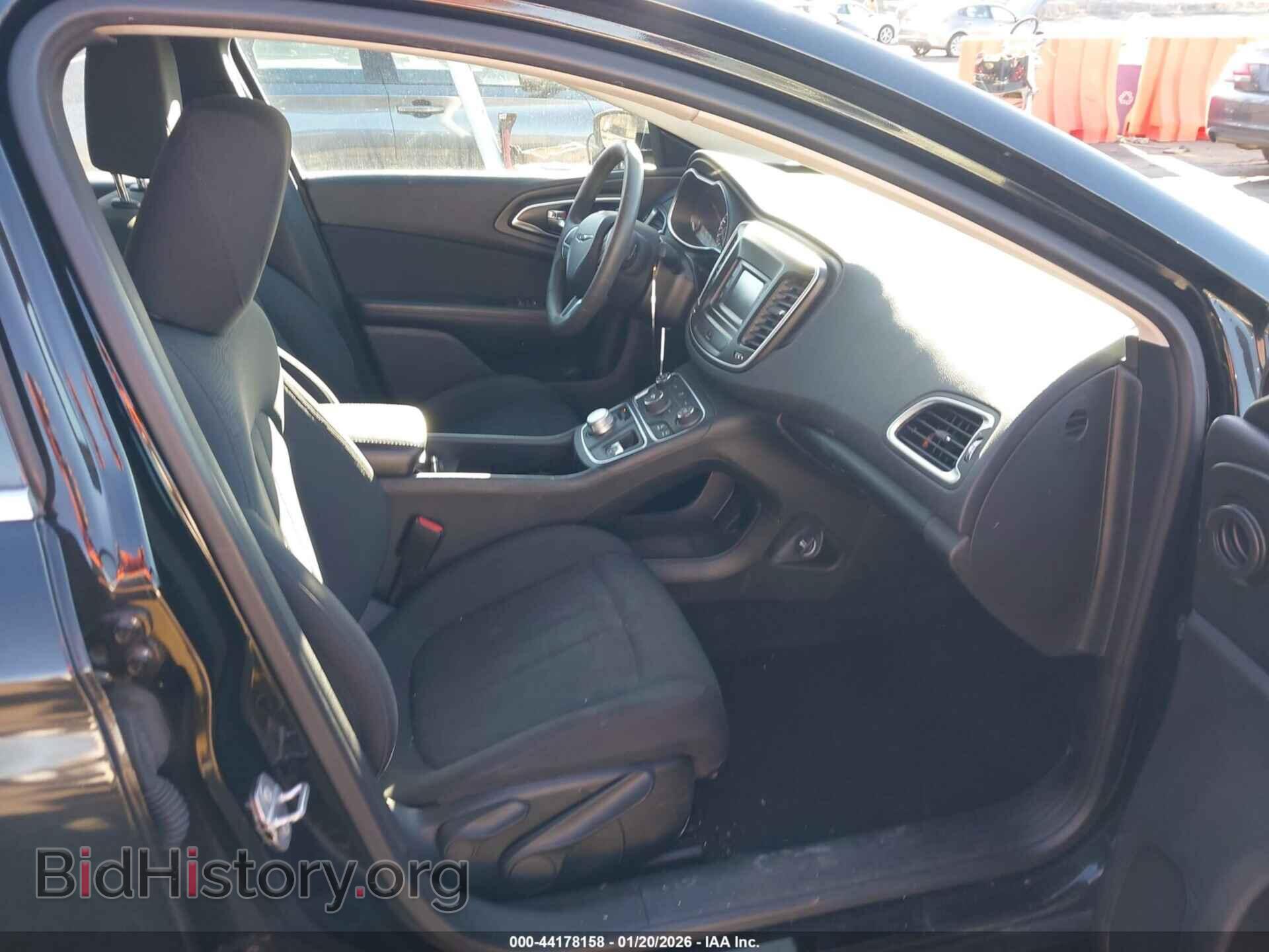 2016 CHRYSLER 200 - VIN: 1C3CCCABXGN101392 - Фото 5